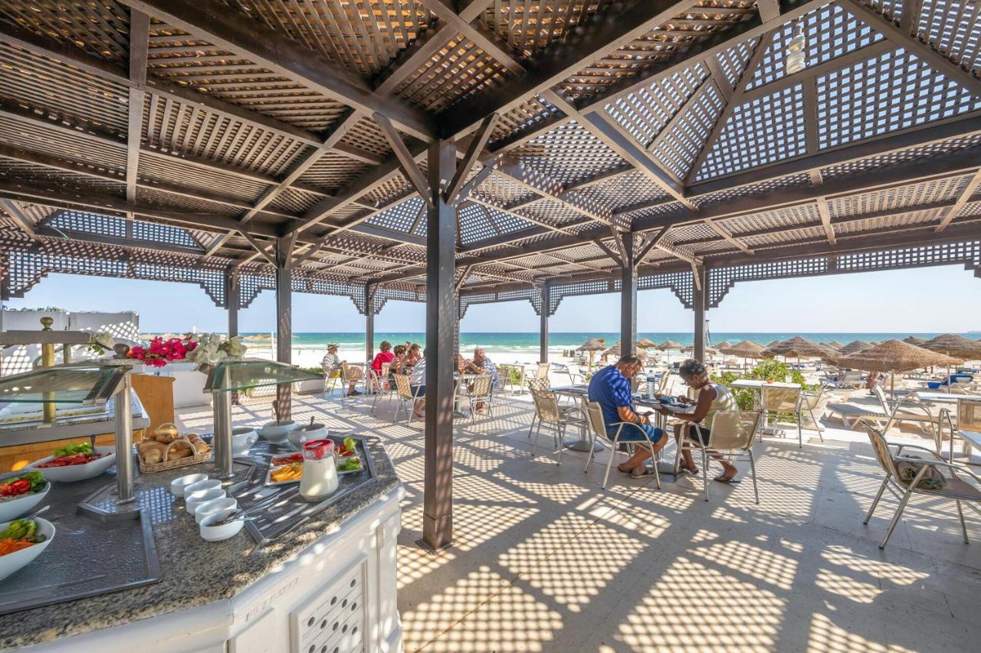 Marhaba Beach Hotel 4* 4