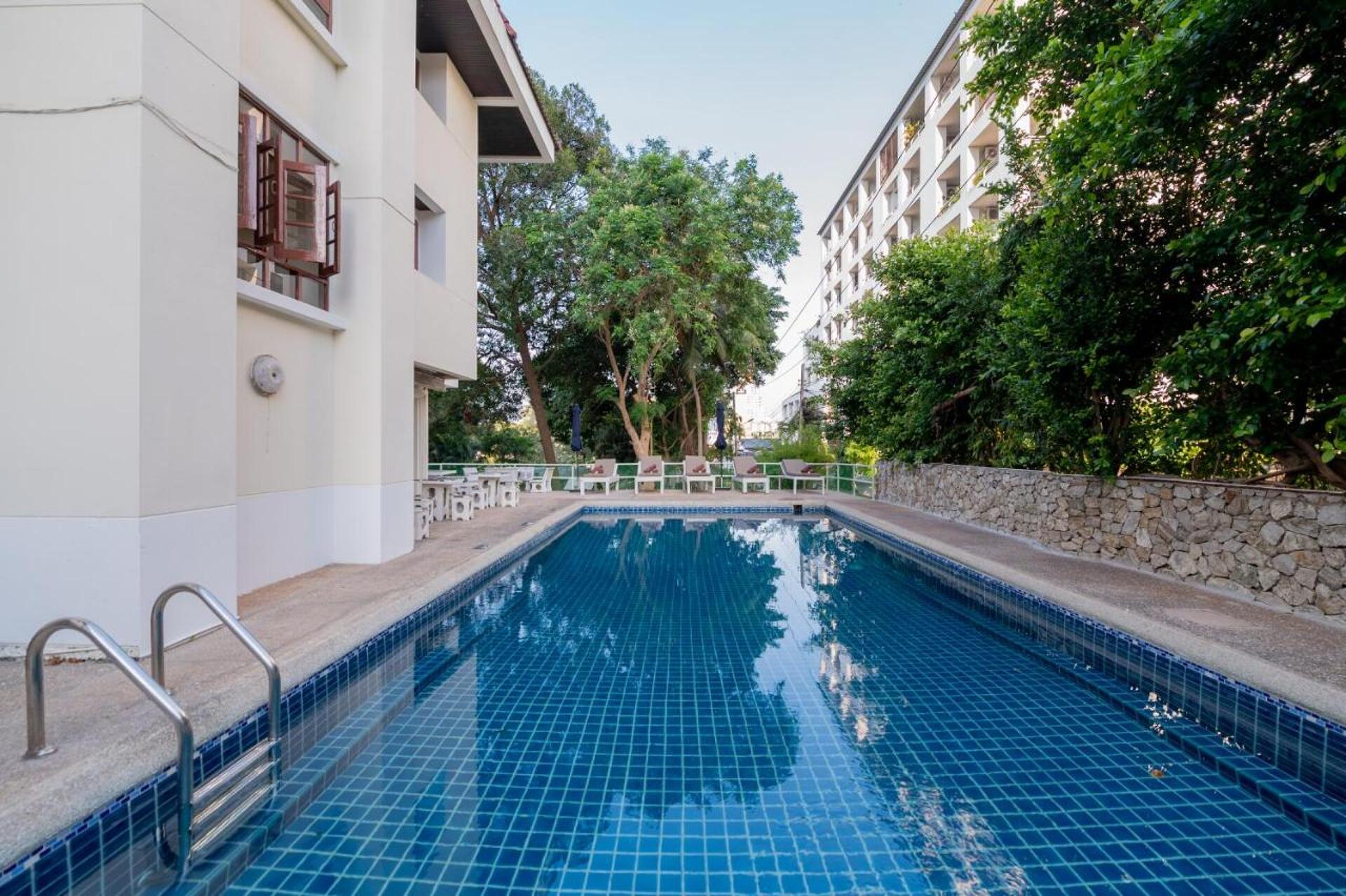Hillside Resort Pattaya 17
