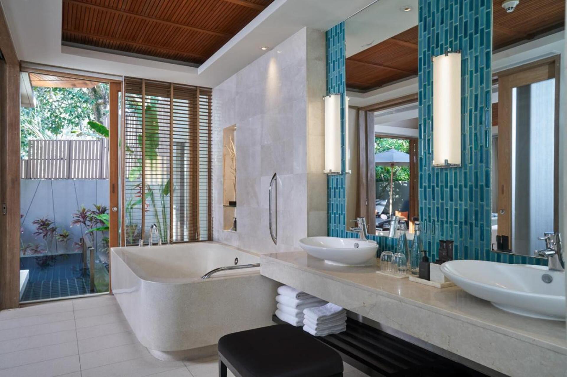 Renaissance Phuket Resort & Spa 2