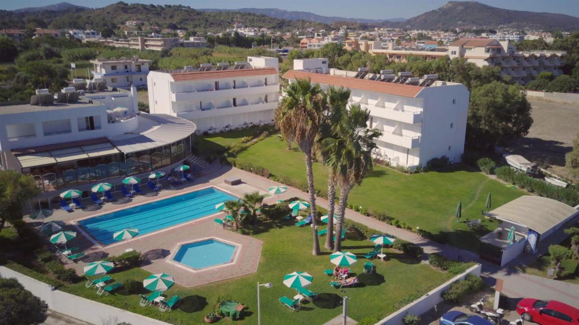 Pylea Beach 3* 4