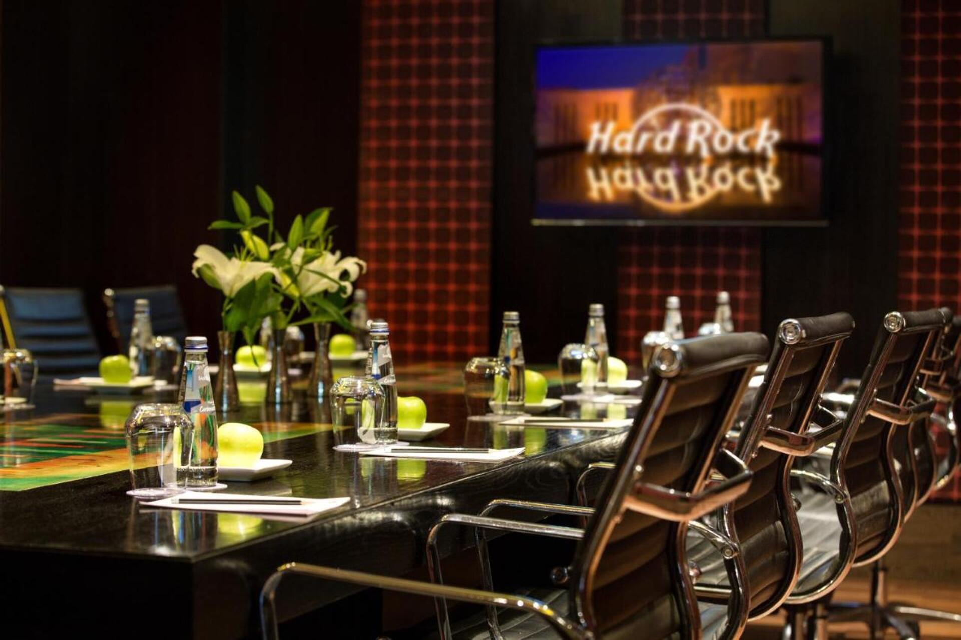 Hard Rock Hotel Goa 35