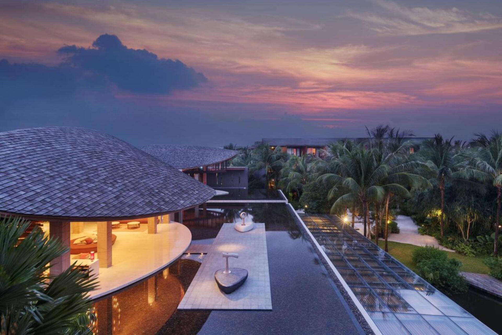 Renaissance Phuket Resort & Spa 7