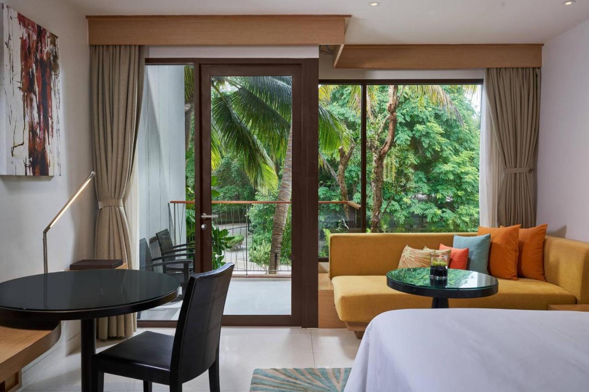 Renaissance Phuket Resort & Spa 20