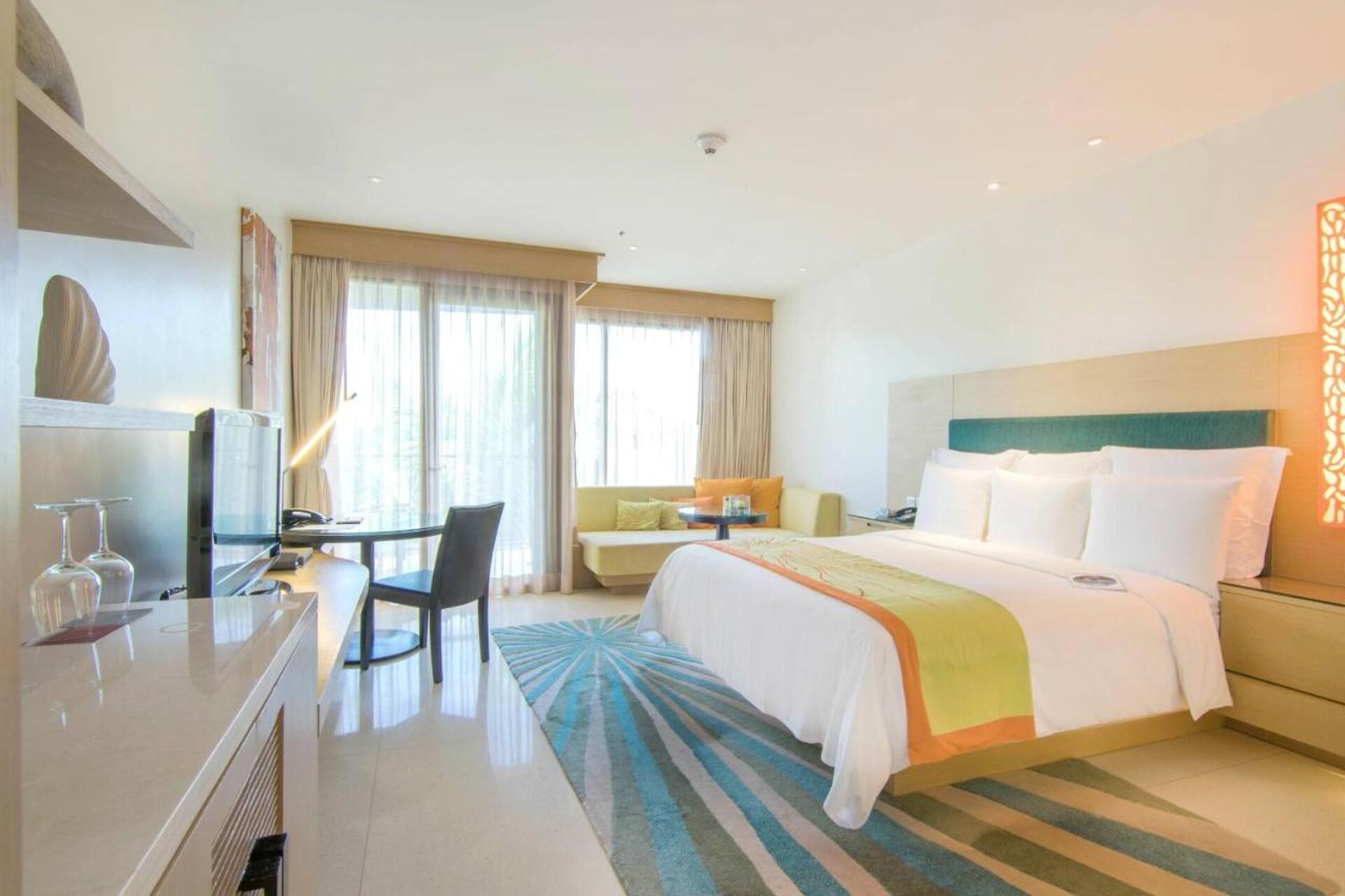 Renaissance Phuket Resort & Spa 19