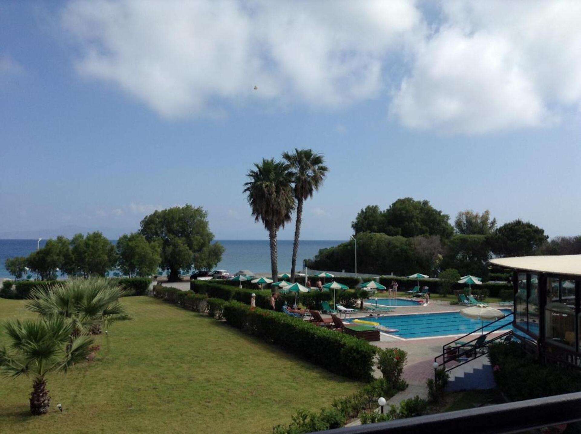 Pylea Beach 3* 24