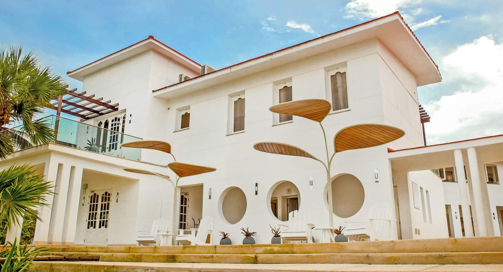 Mystique Casa Perla 4* 2