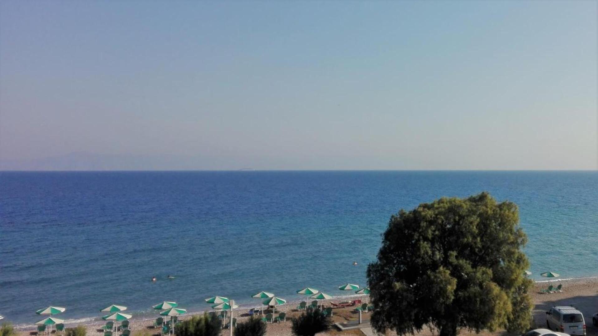 Pylea Beach 3* 18