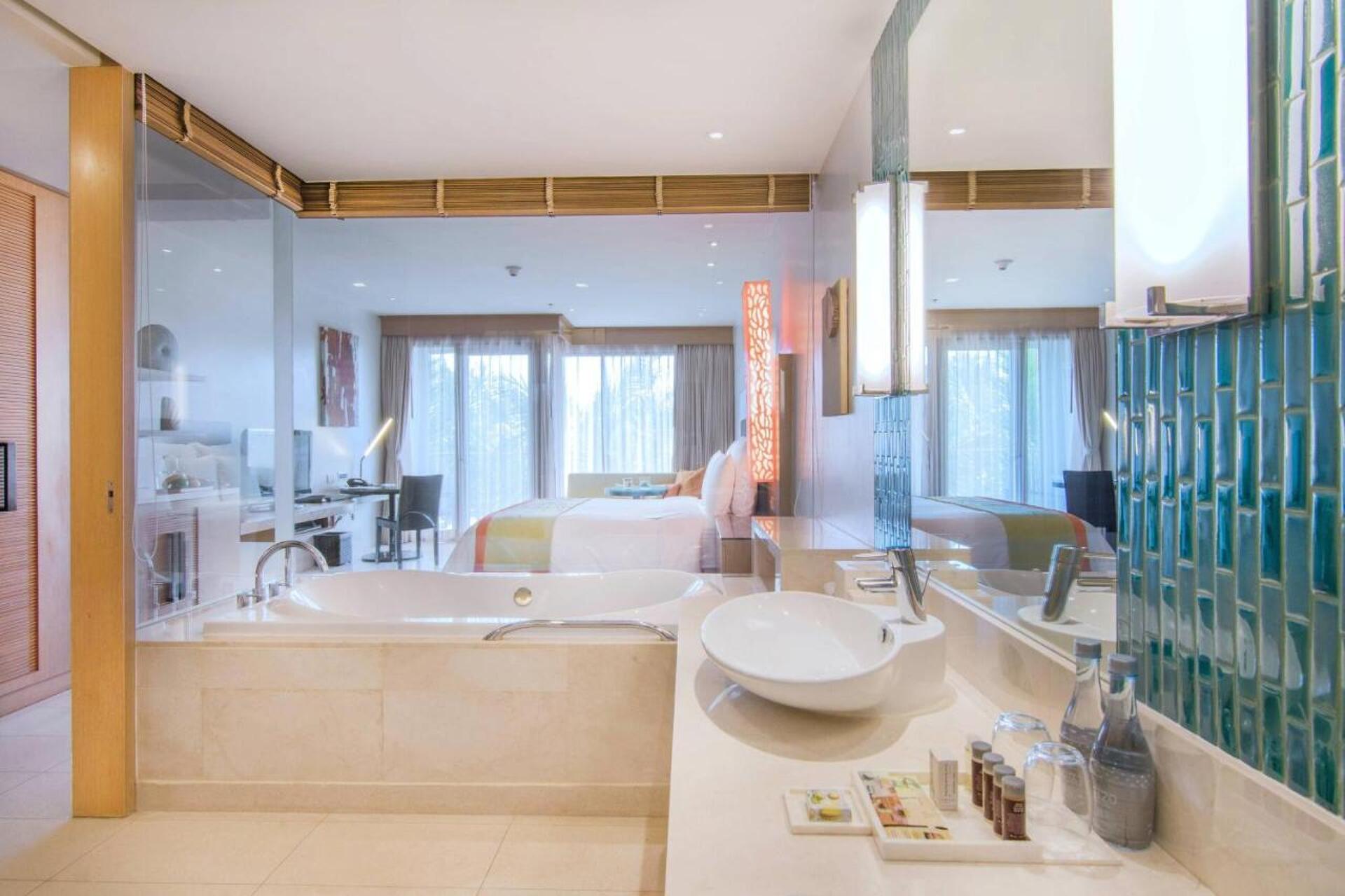 Renaissance Phuket Resort & Spa 28