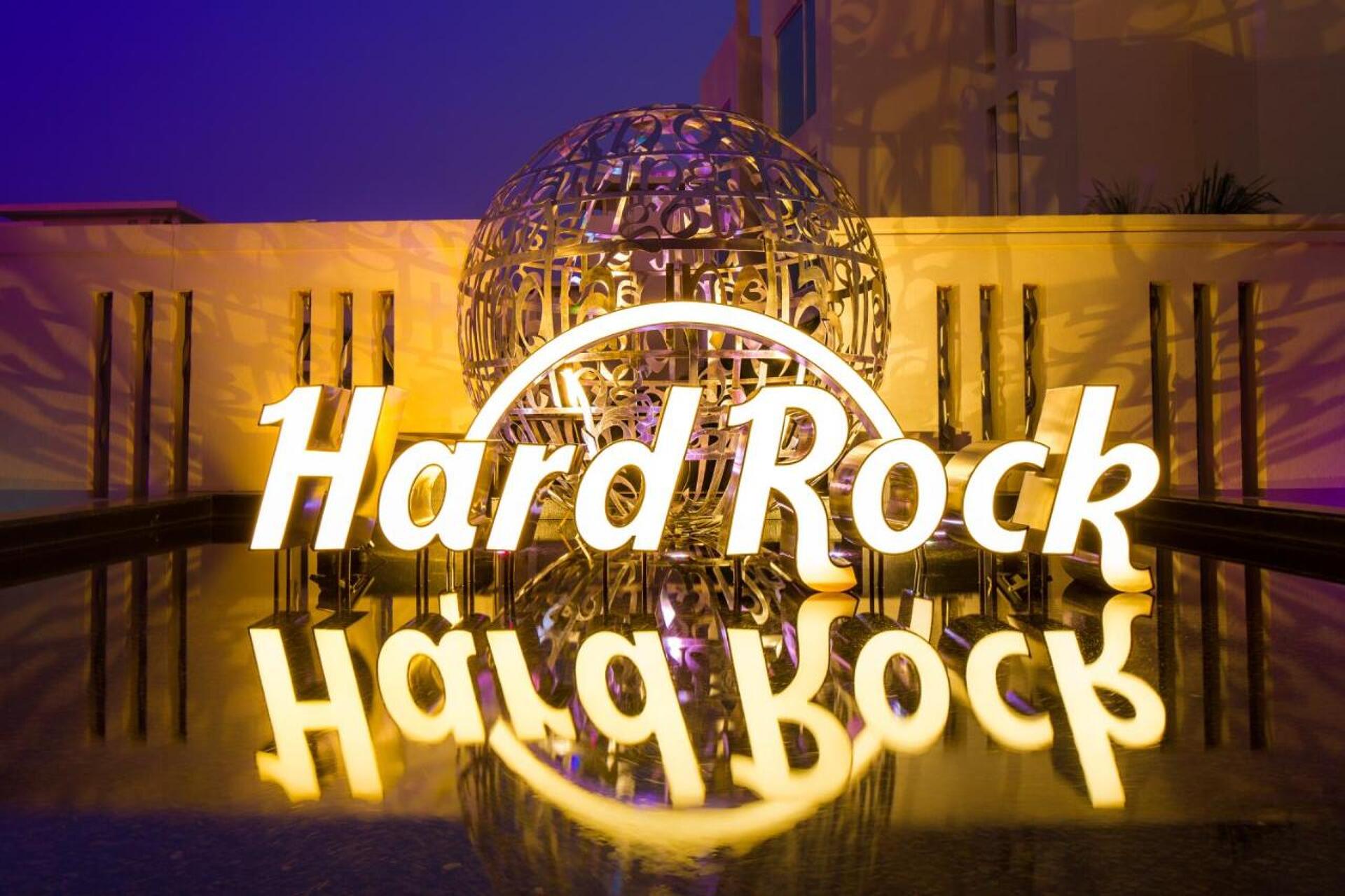 Hard Rock Hotel Goa 8