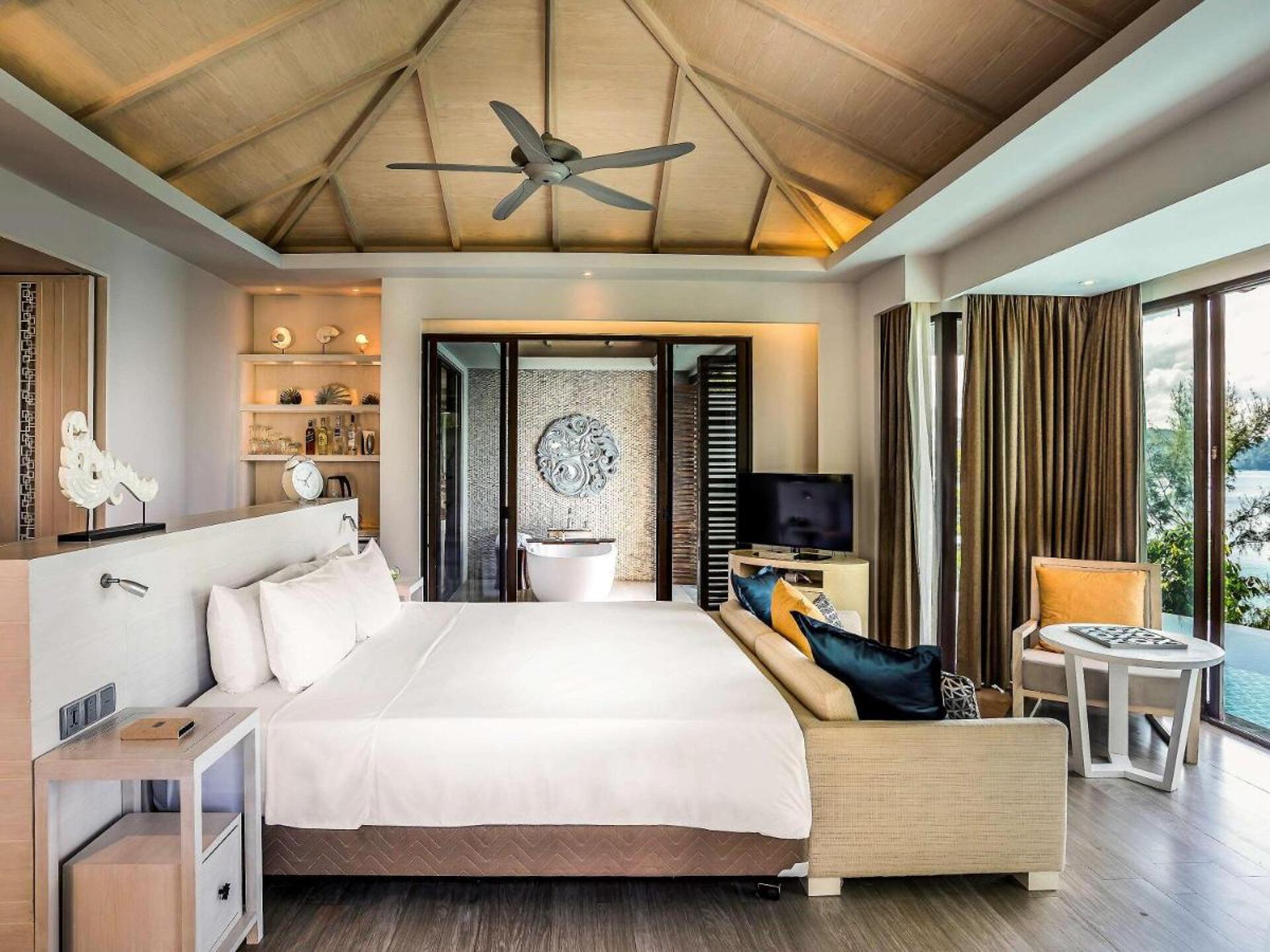 Pullman Phuket Arcadia Naithon Beach  14
