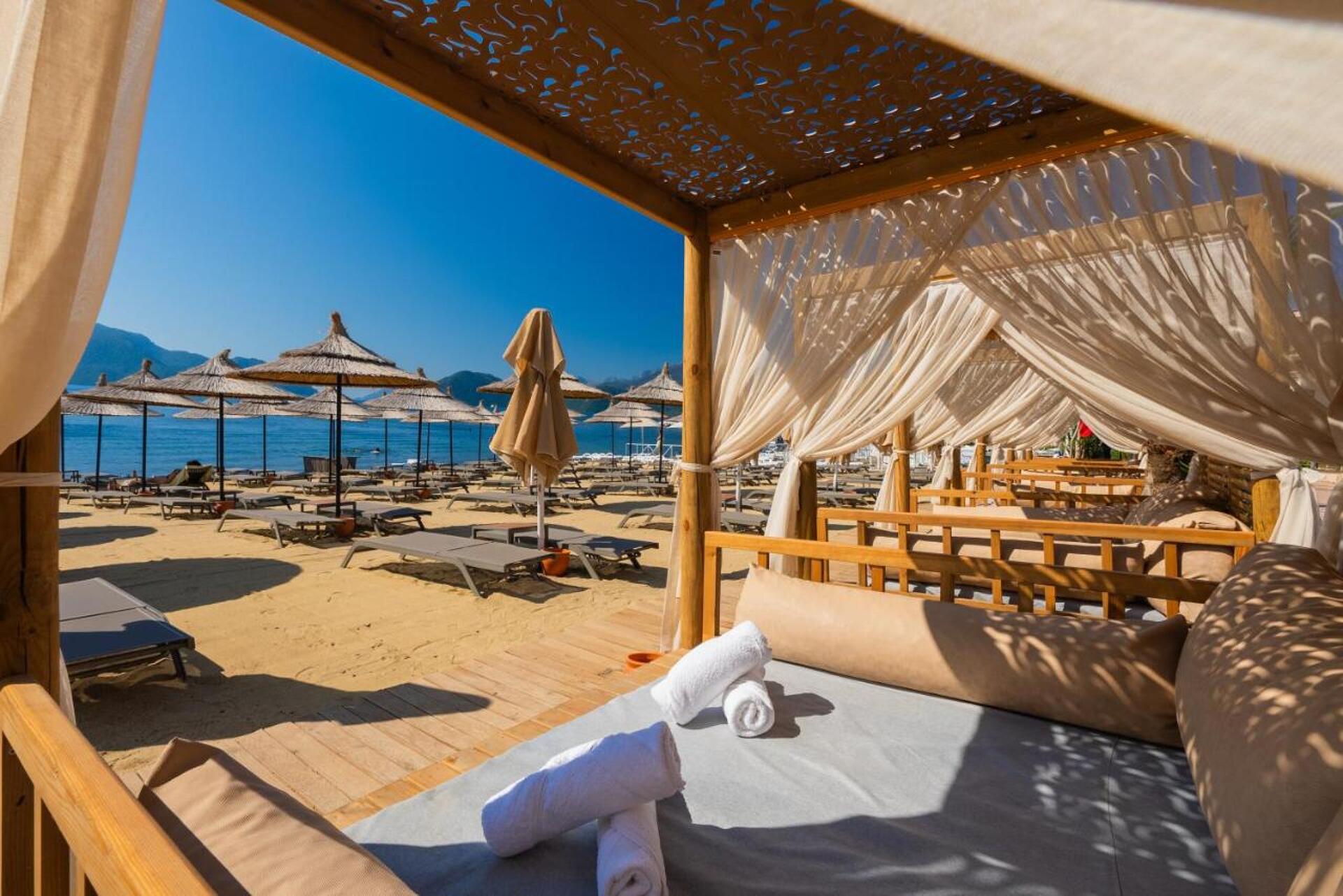 Hotel Caprea Beach 4* 3