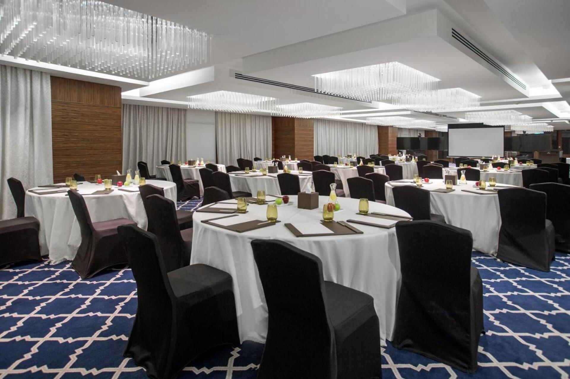 Millennium Plaza Doha 5* 13