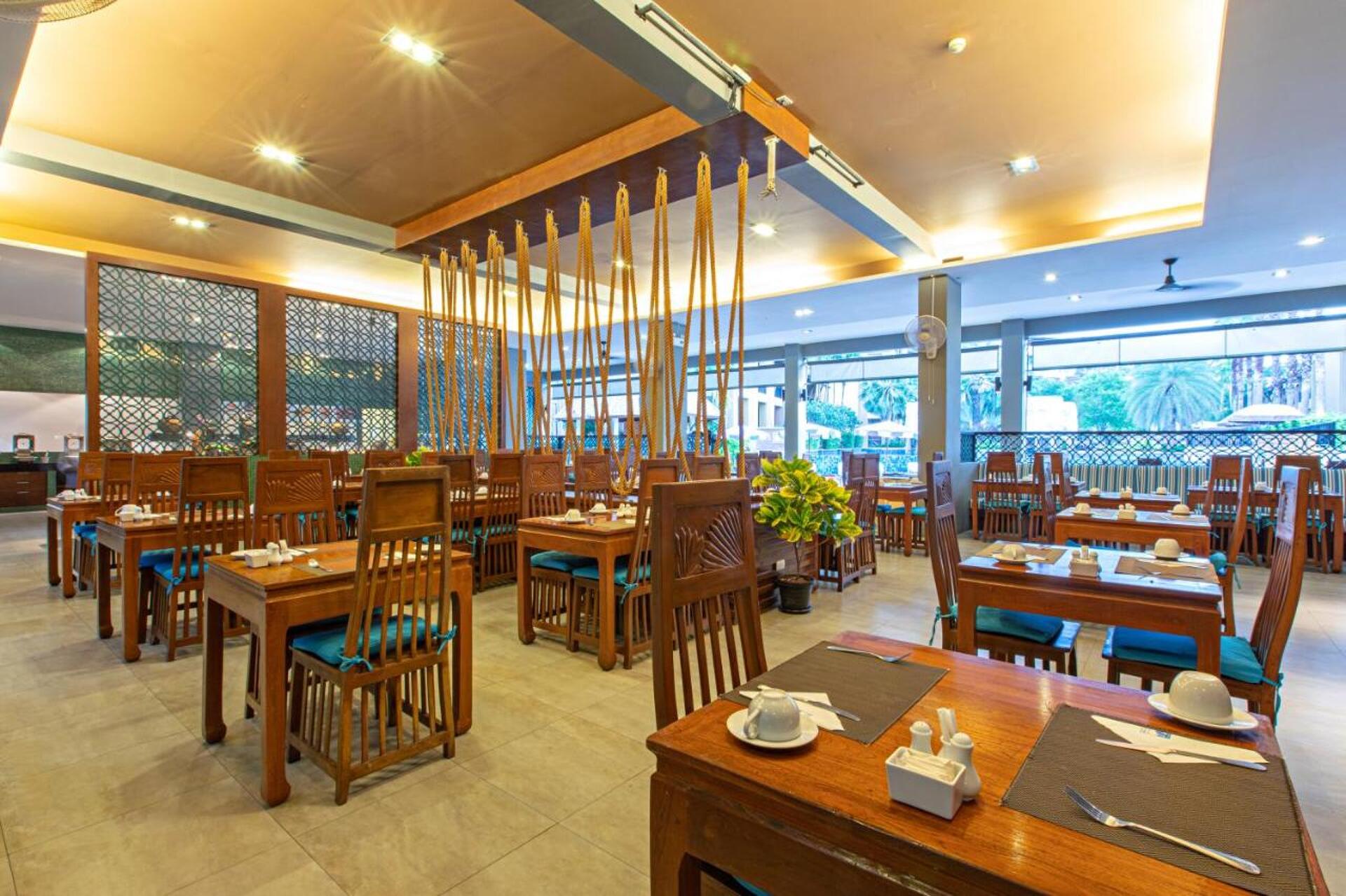 Rawai Palm Beach Resort 4* 27