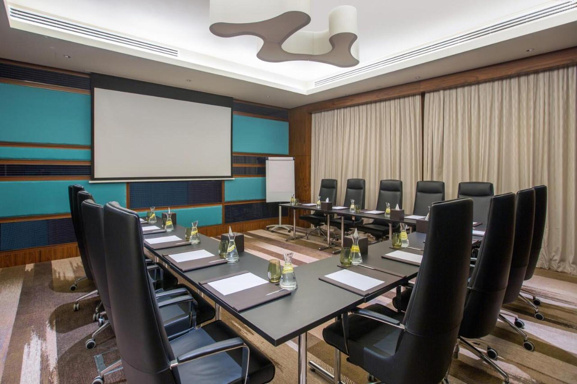 Millennium Plaza Doha 5* 43