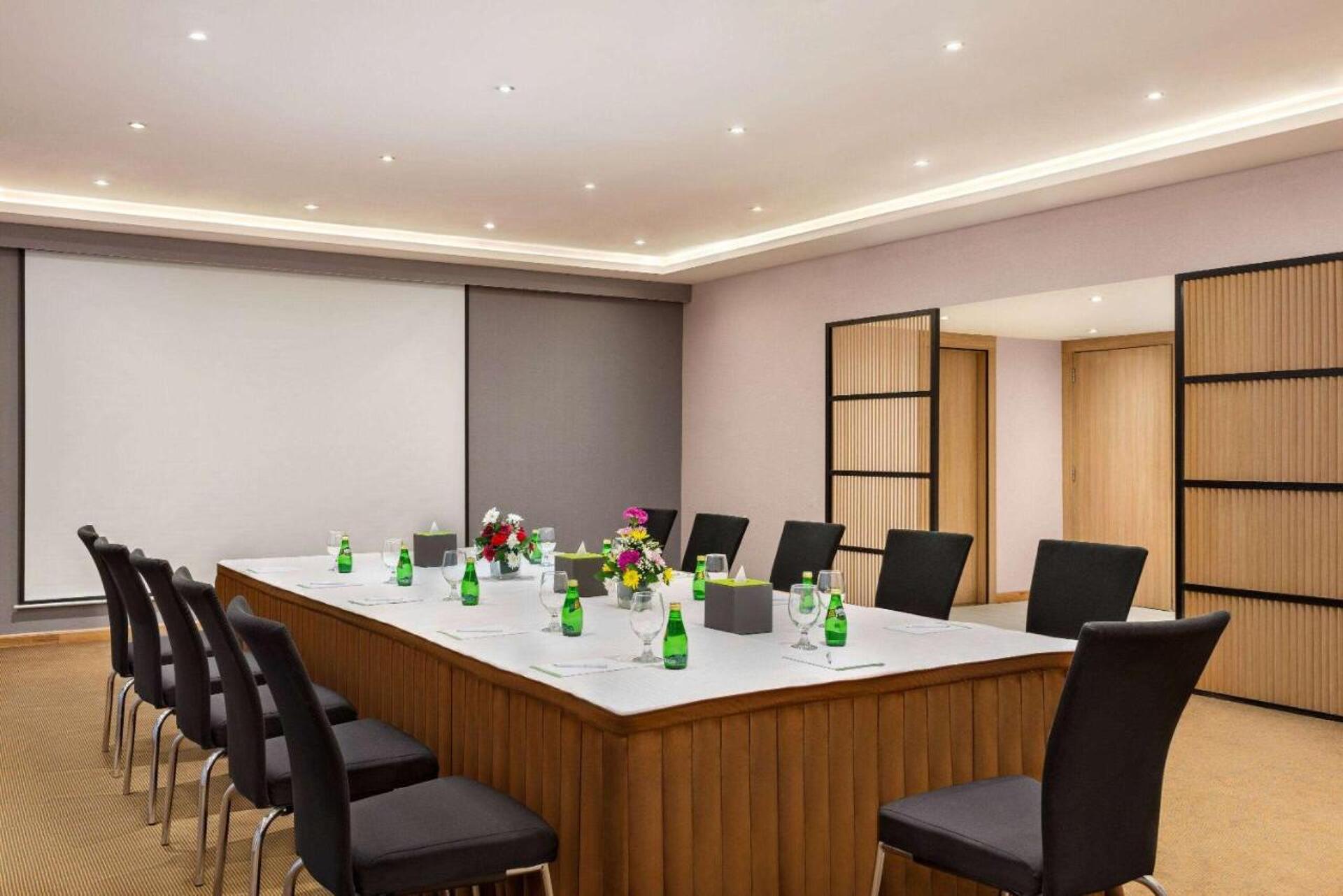 La Quinta by Wyndham Bur Dubai   37