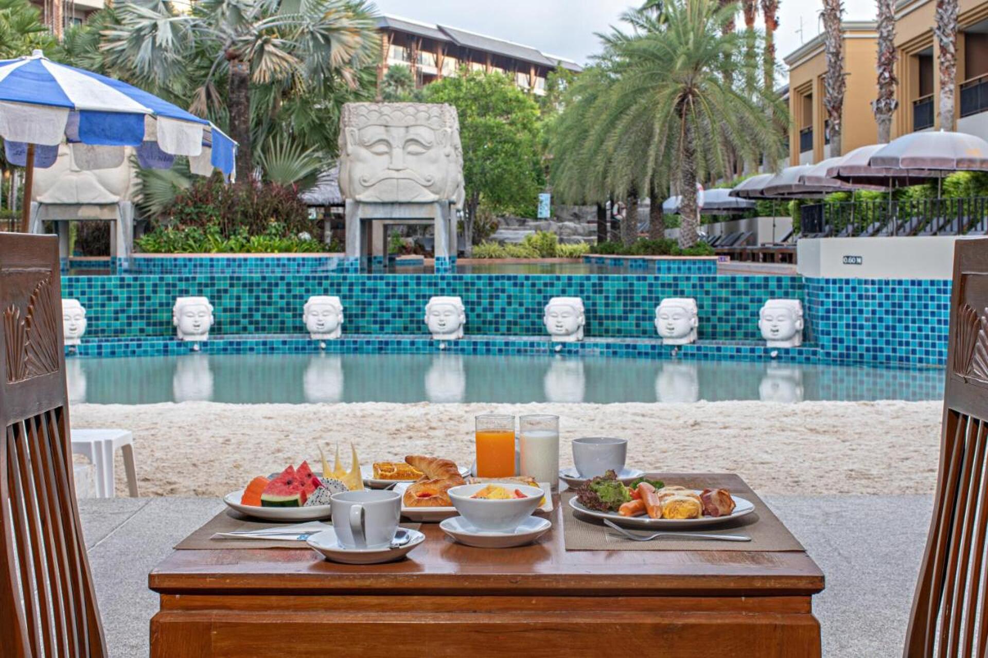 Rawai Palm Beach Resort 4* 26