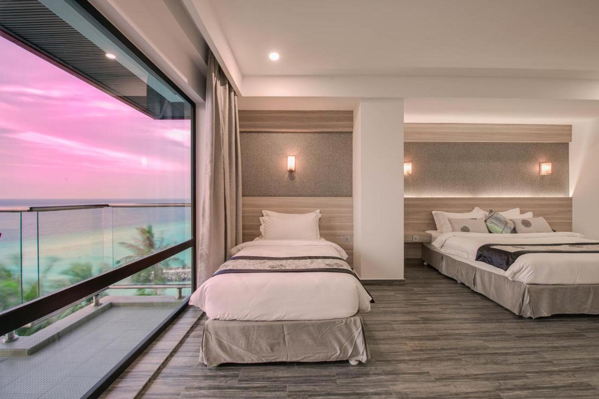 Kaani Grand Seaview 21