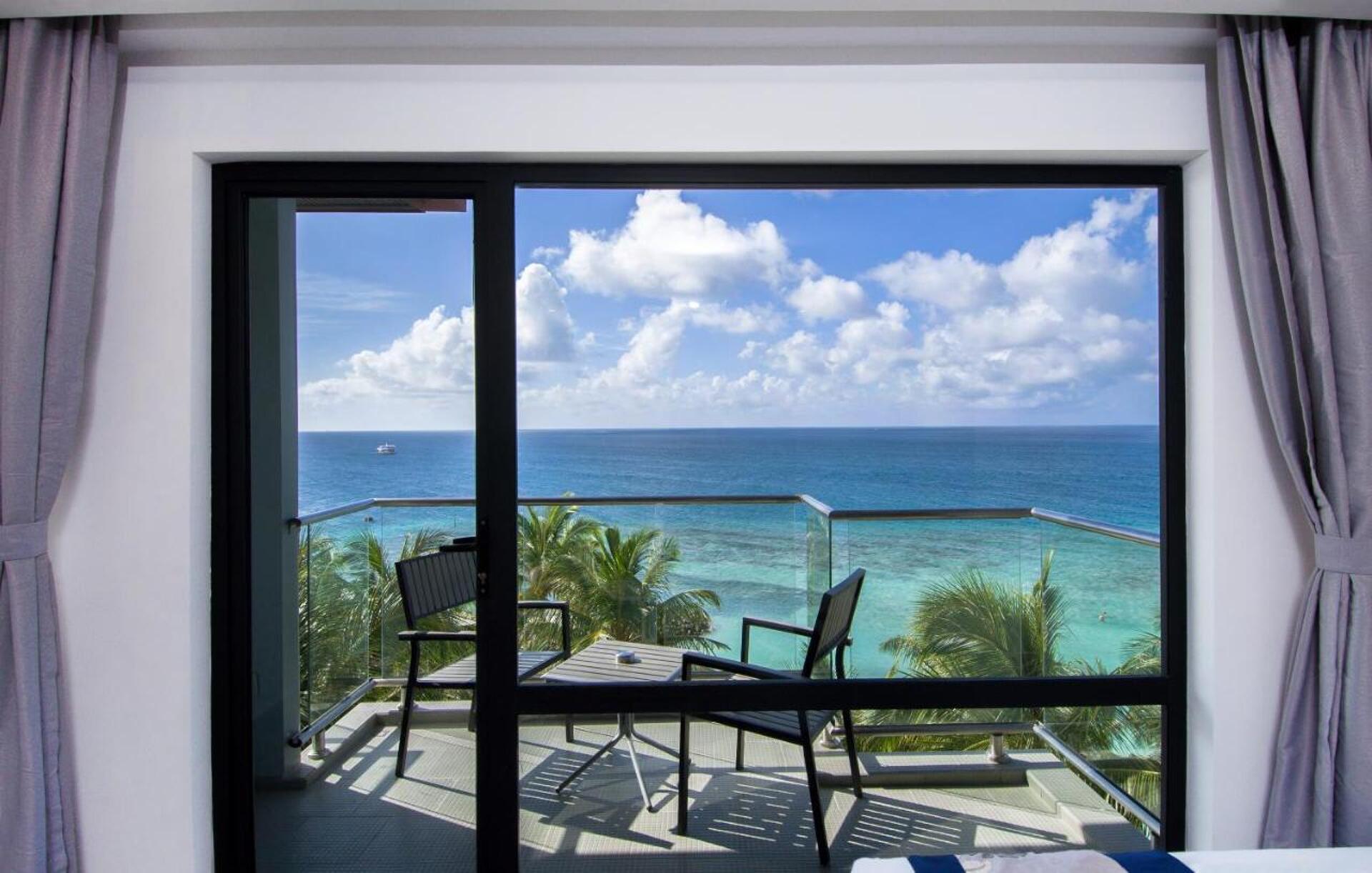 Kaani Grand Seaview 20