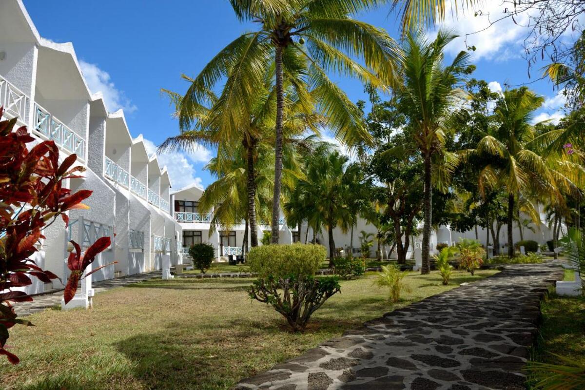 Coral Azur Beach Resort 3* 3
