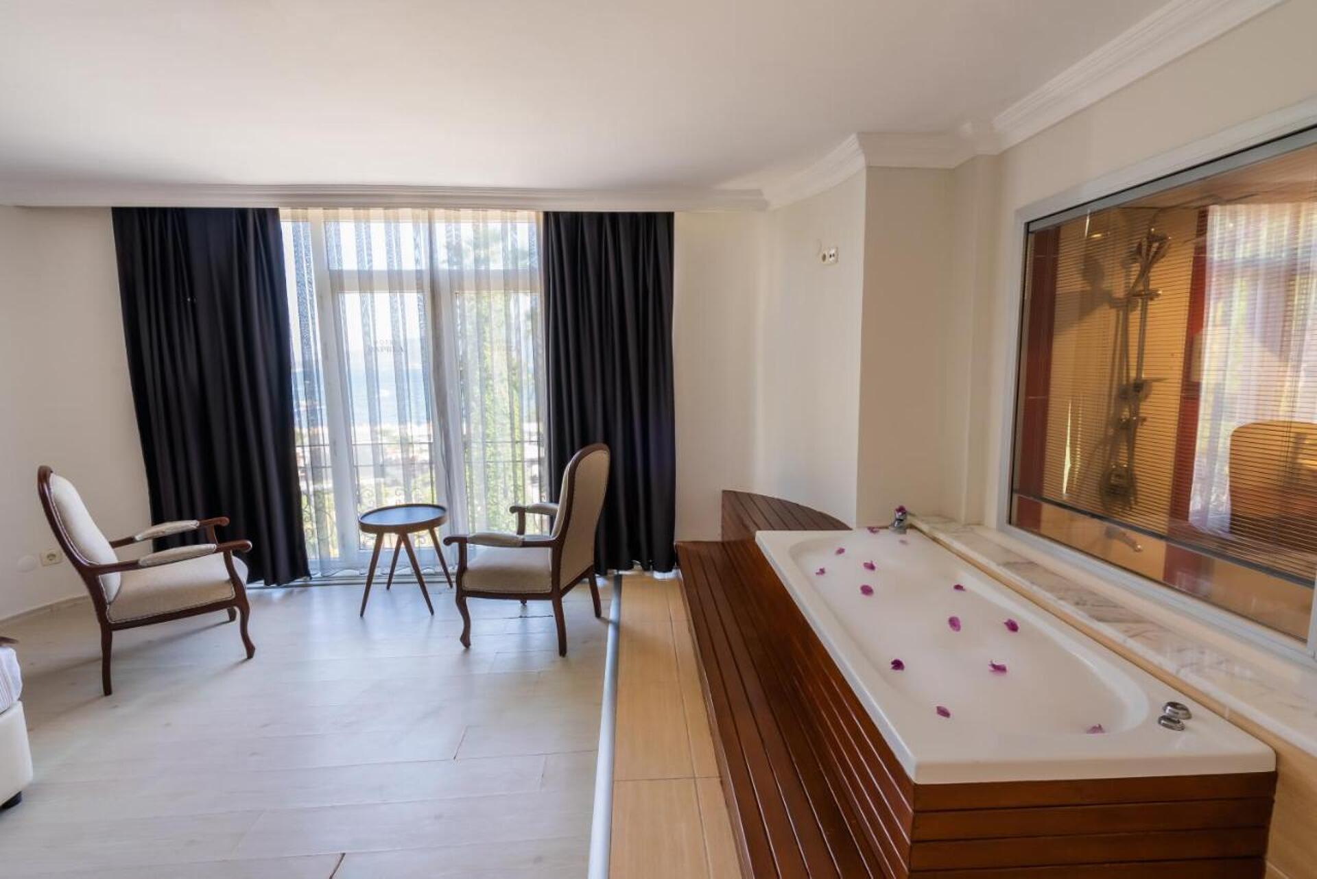 Hotel Caprea Beach 4* 37