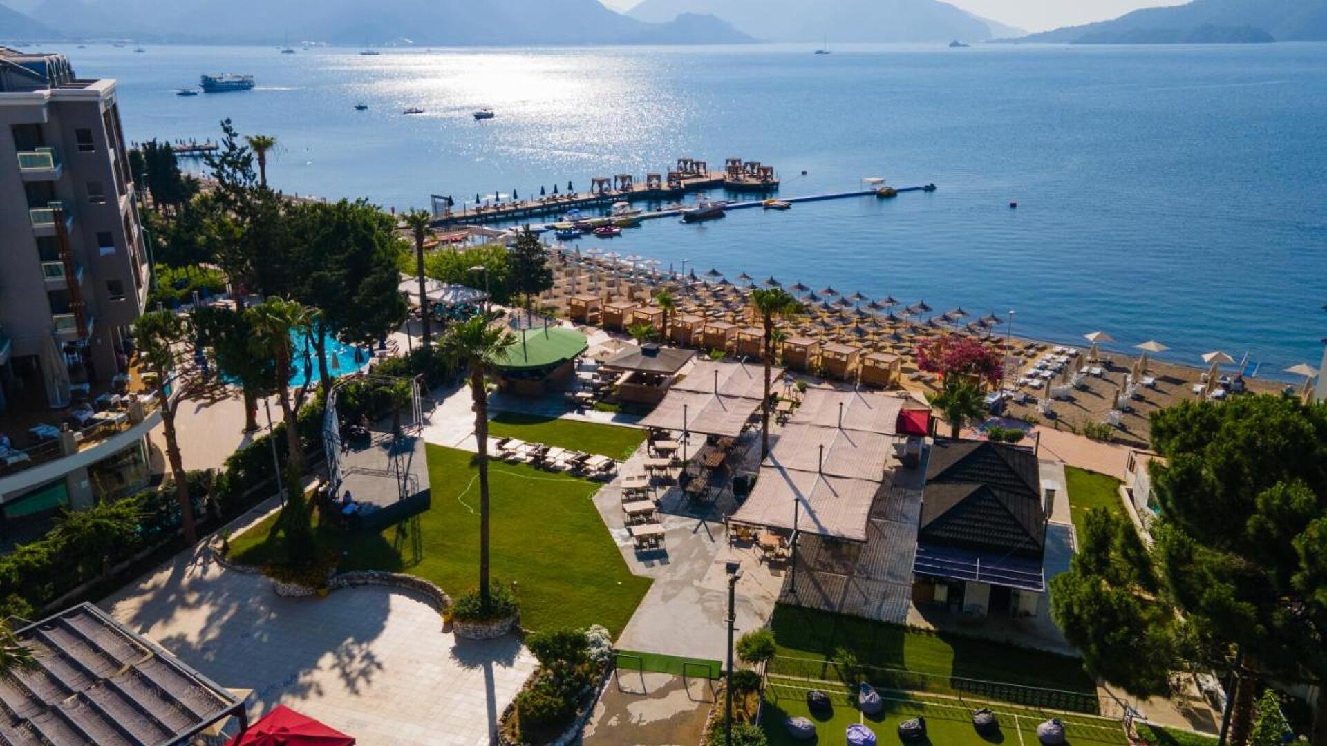 Hotel Caprea Beach 4* 5