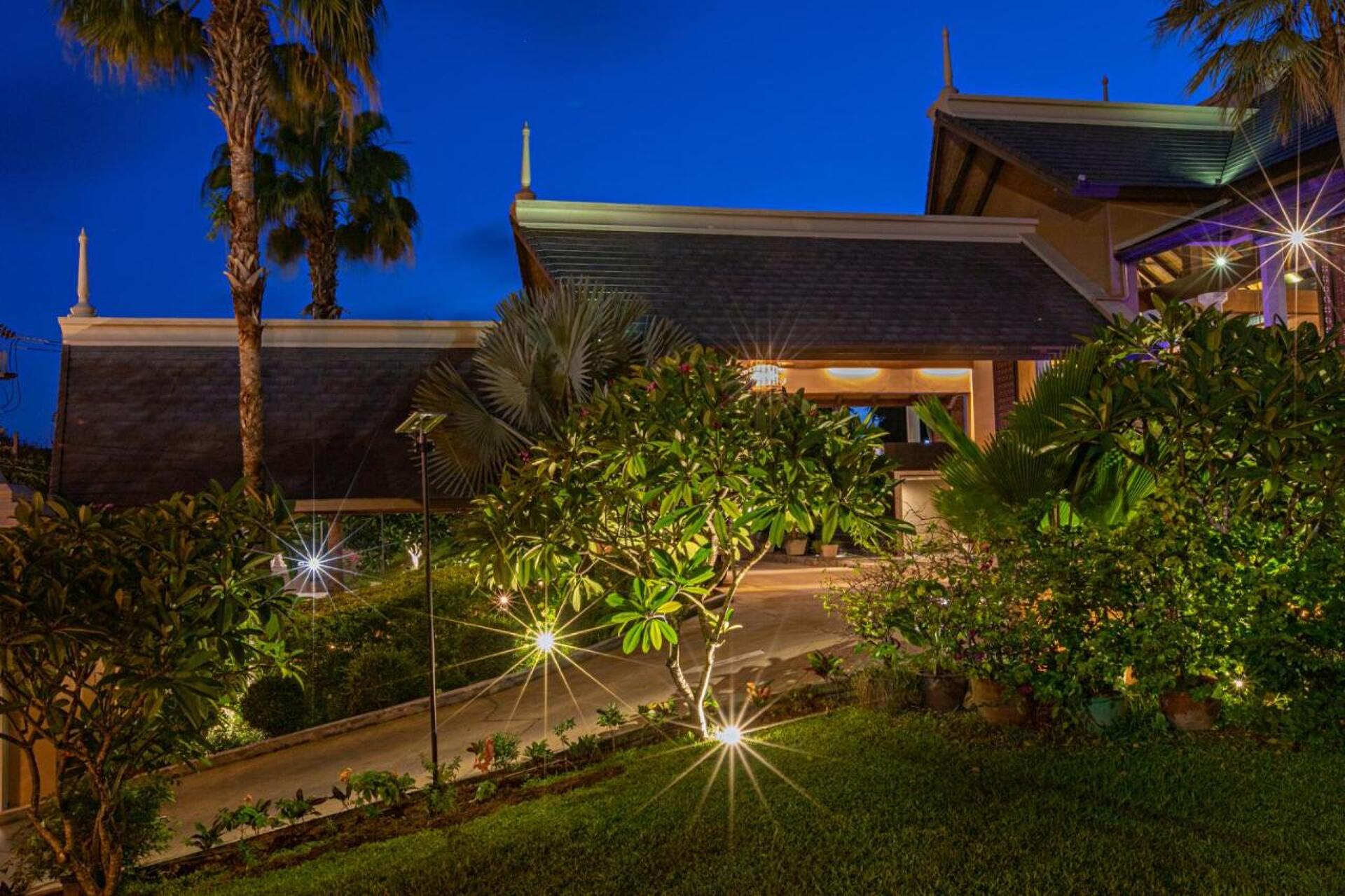 Rawai Palm Beach Resort 4* 22