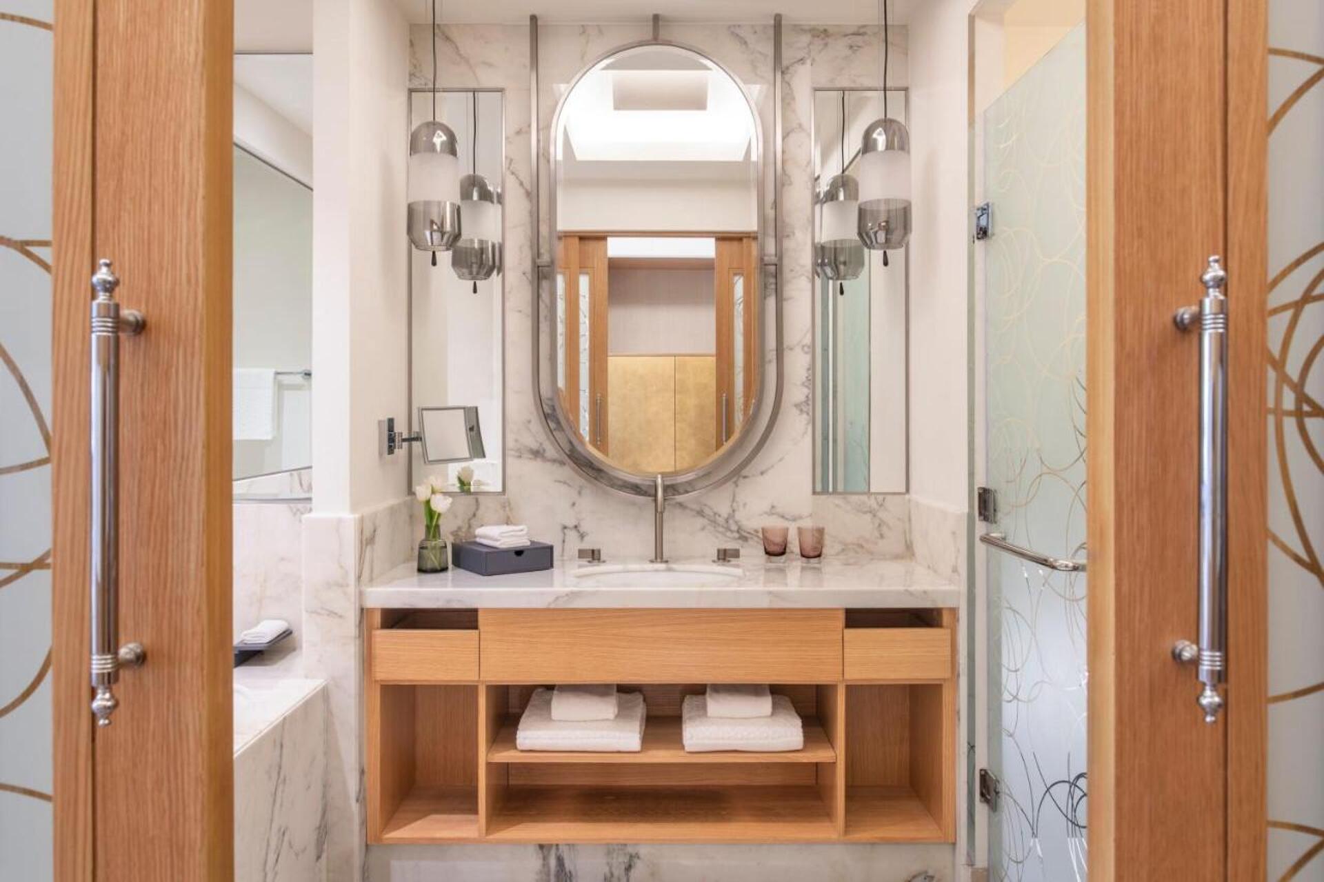 The St. Regis Doha 5* 28