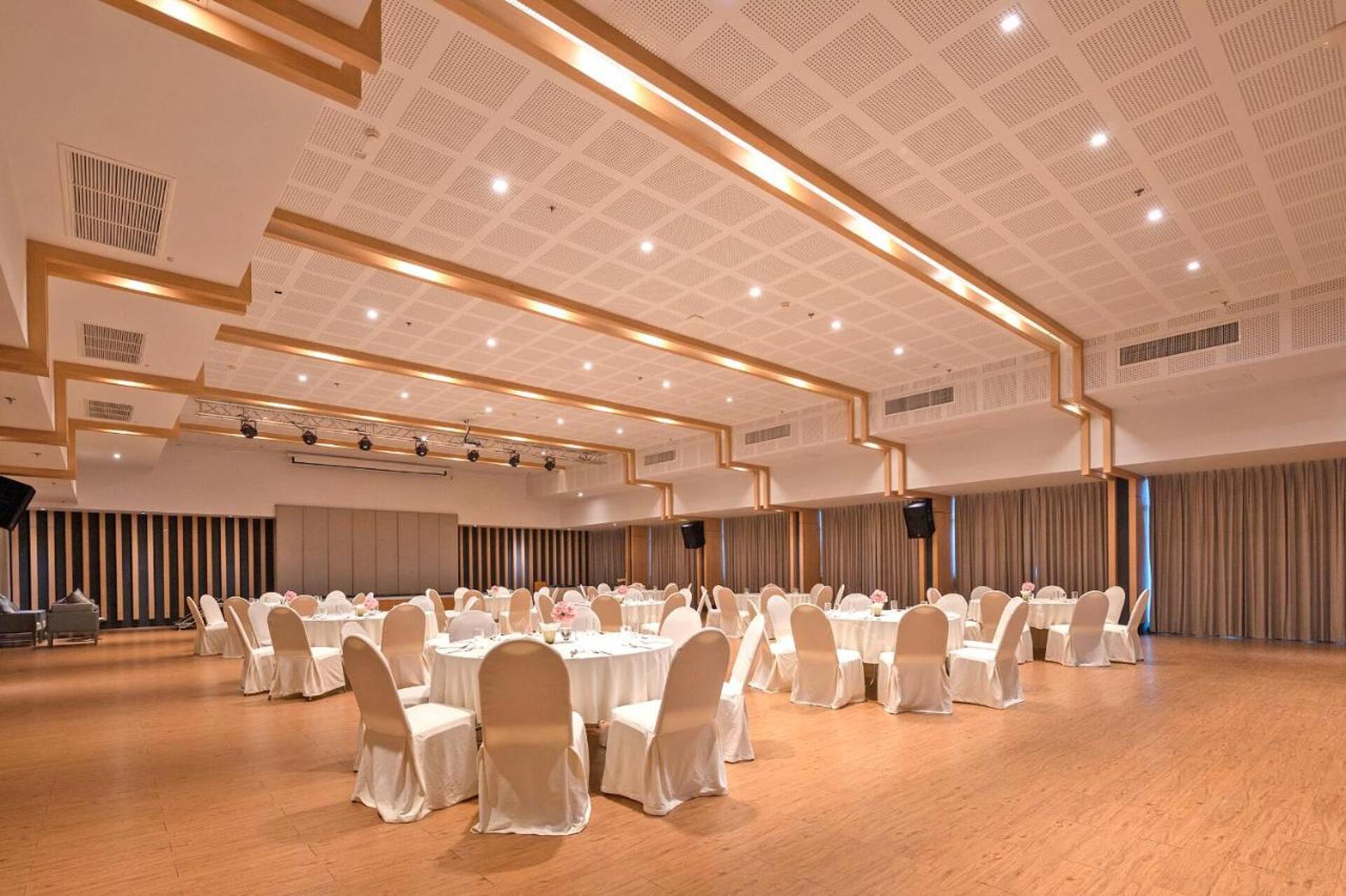 Prima Wongamat Hotel 4* 8