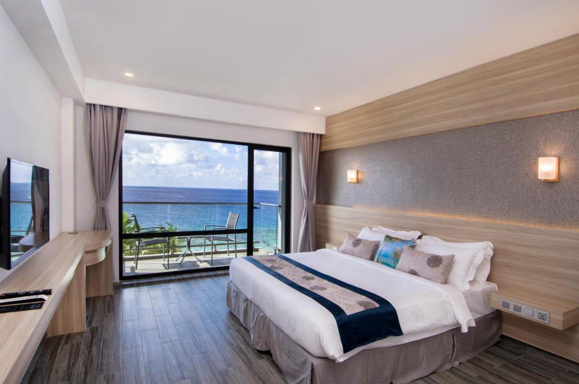 Kaani Grand Seaview 15
