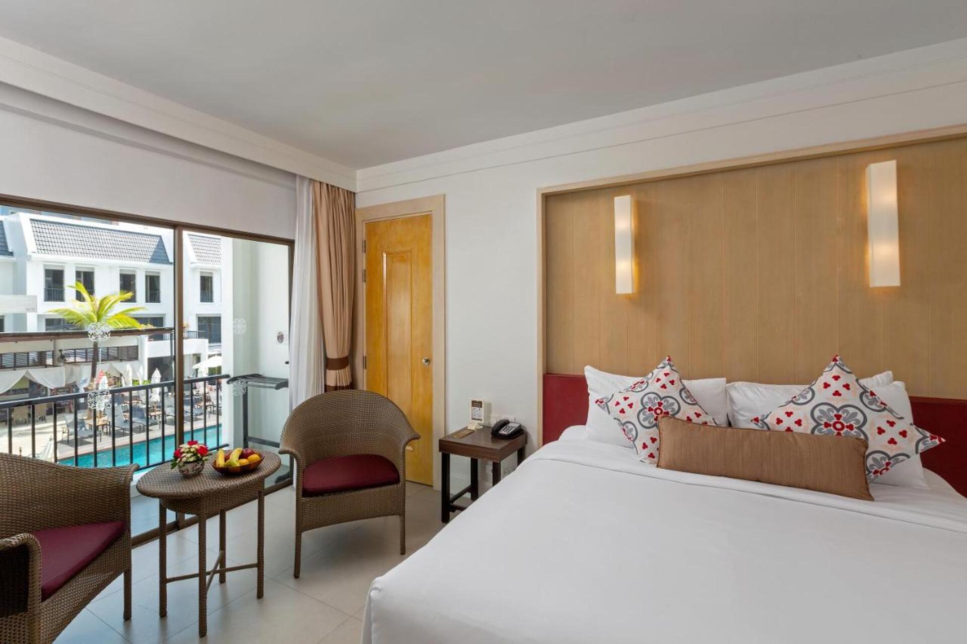 Sawaddi Patong Resort & Spa 21