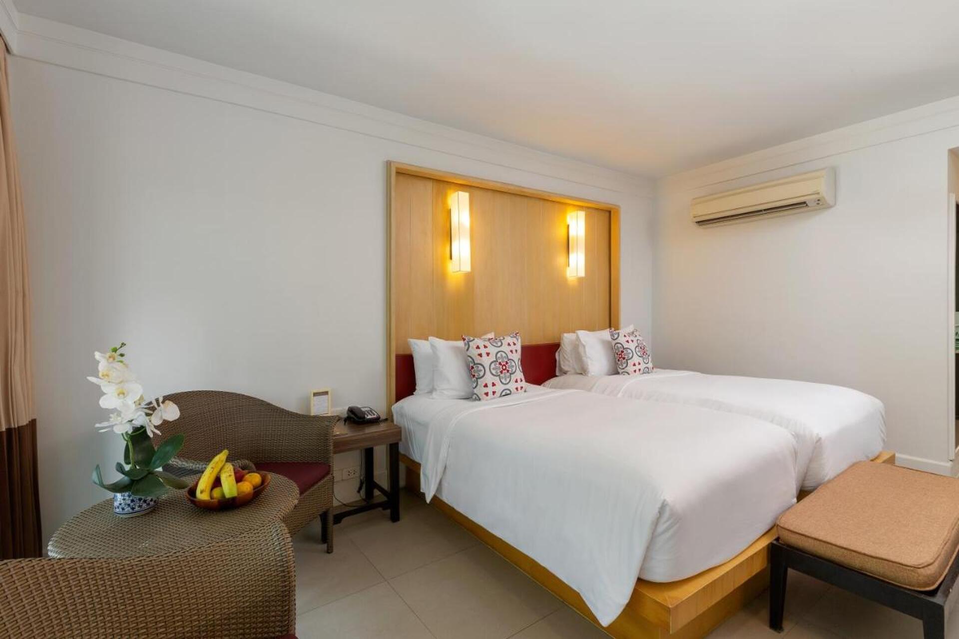 Sawaddi Patong Resort & Spa 31