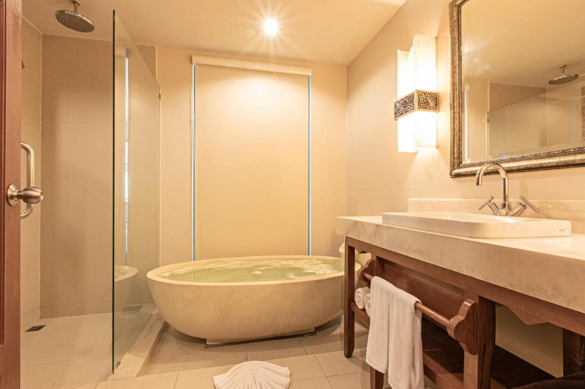 Rawai Palm Beach Resort 4* 28