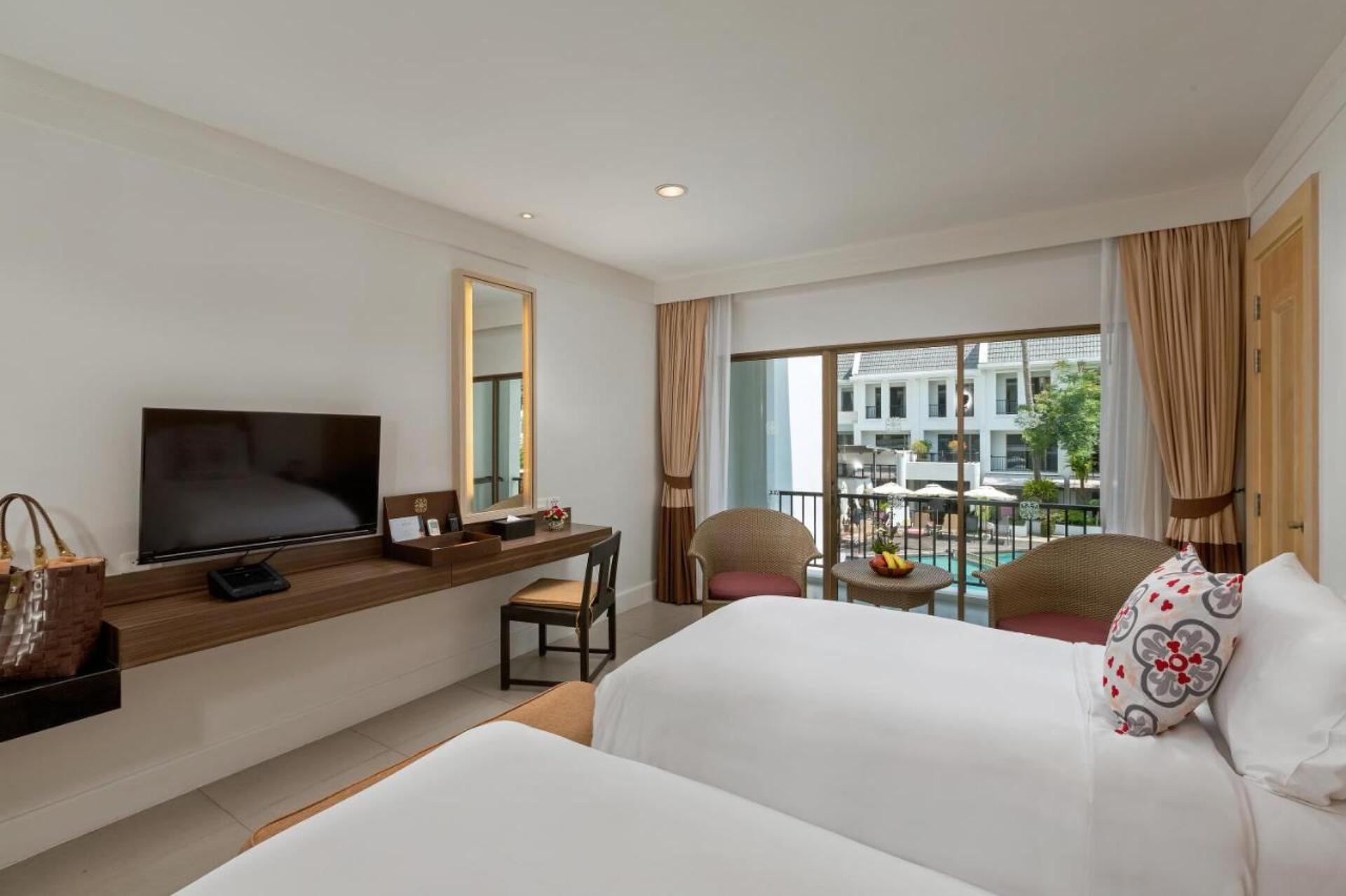 Sawaddi Patong Resort & Spa 19