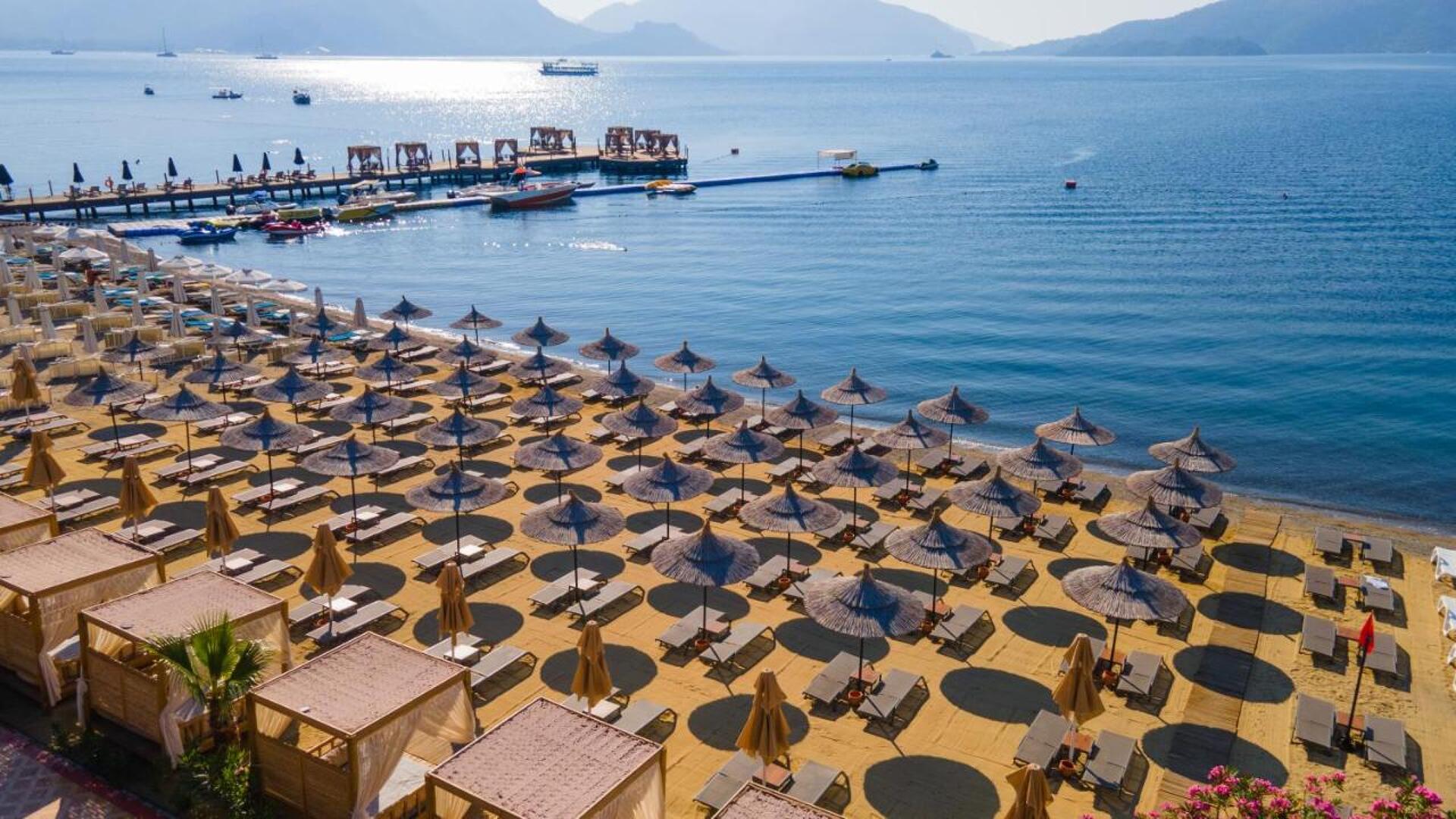 Hotel Caprea Beach 4* 2