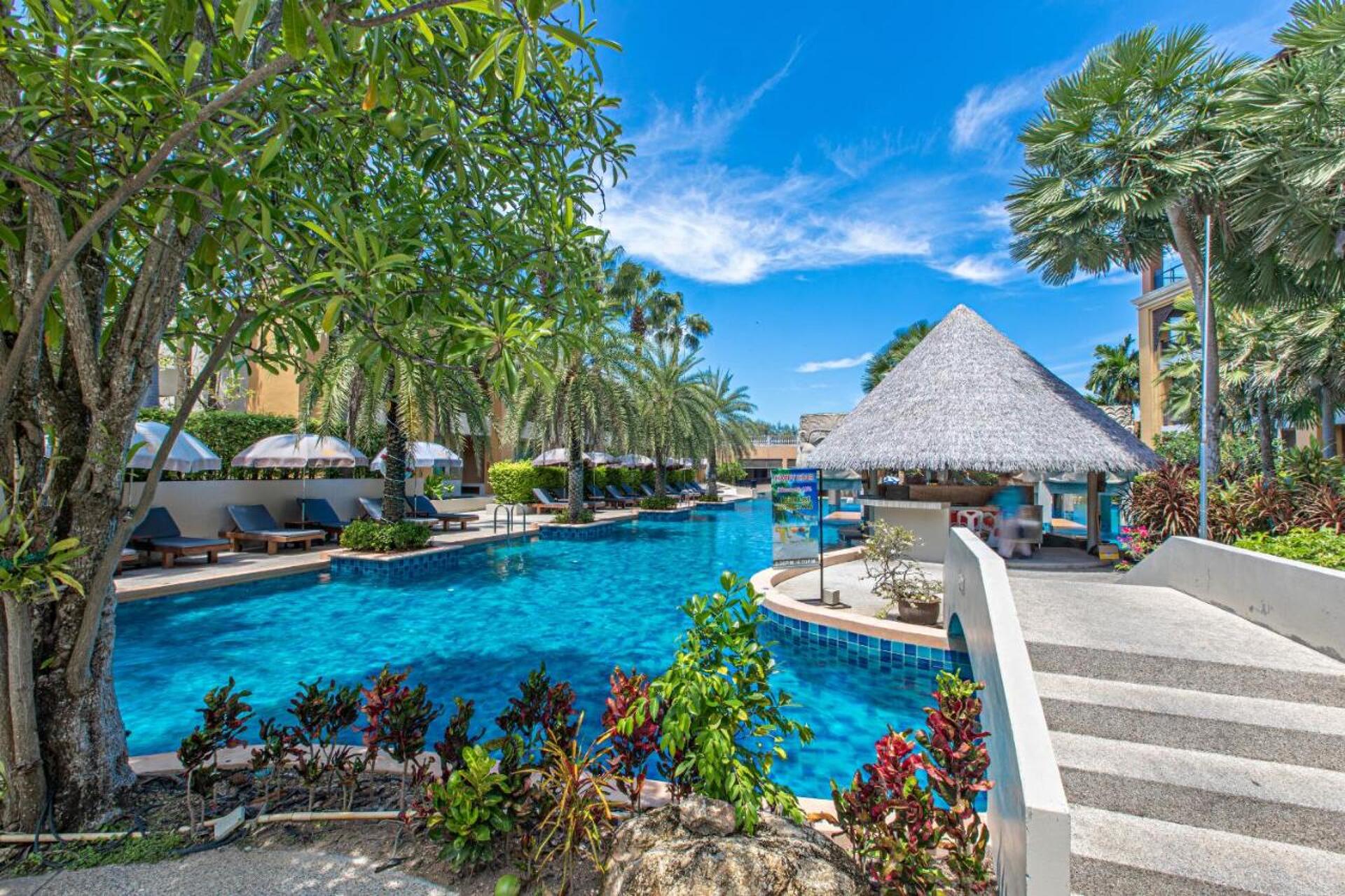 Rawai Palm Beach Resort 4* 1