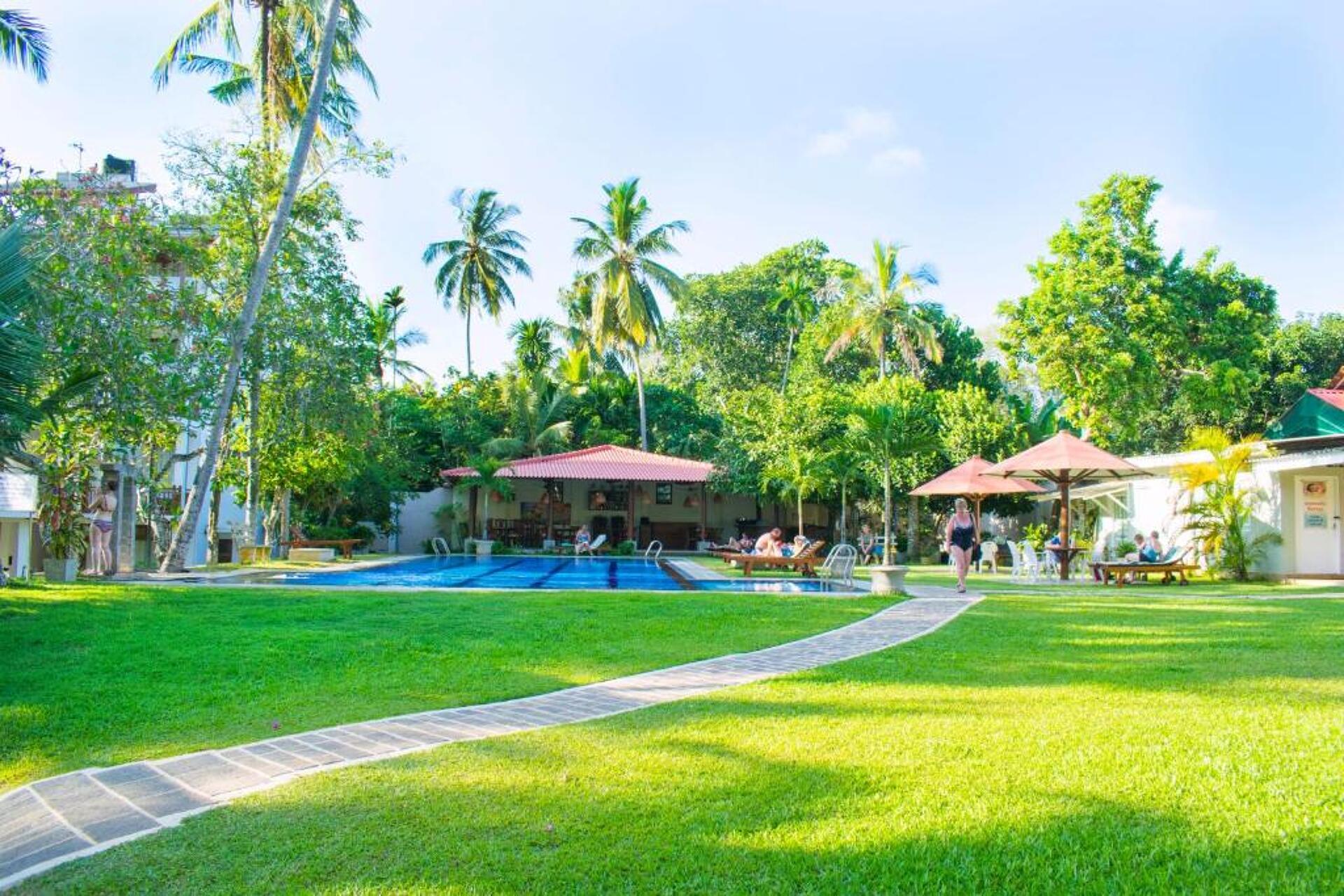 Sanmira Renaissance Hotel 3* 10