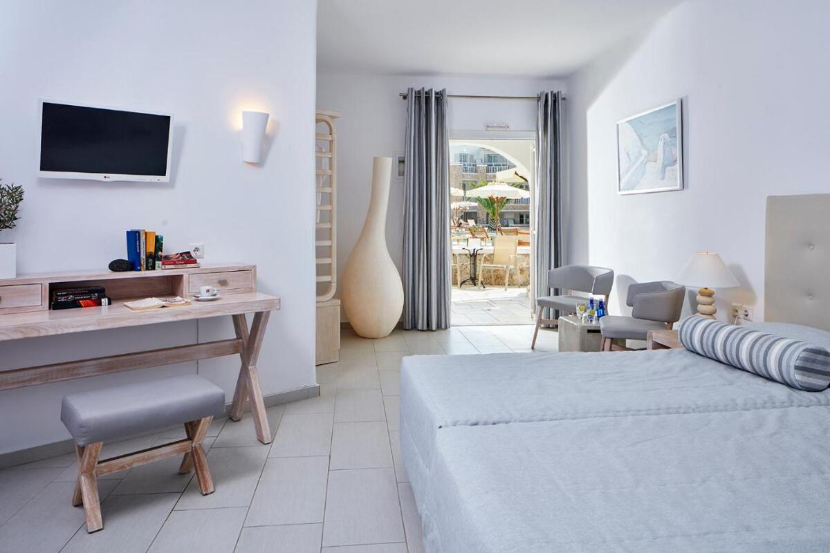 Aegean Plaza 4* 2