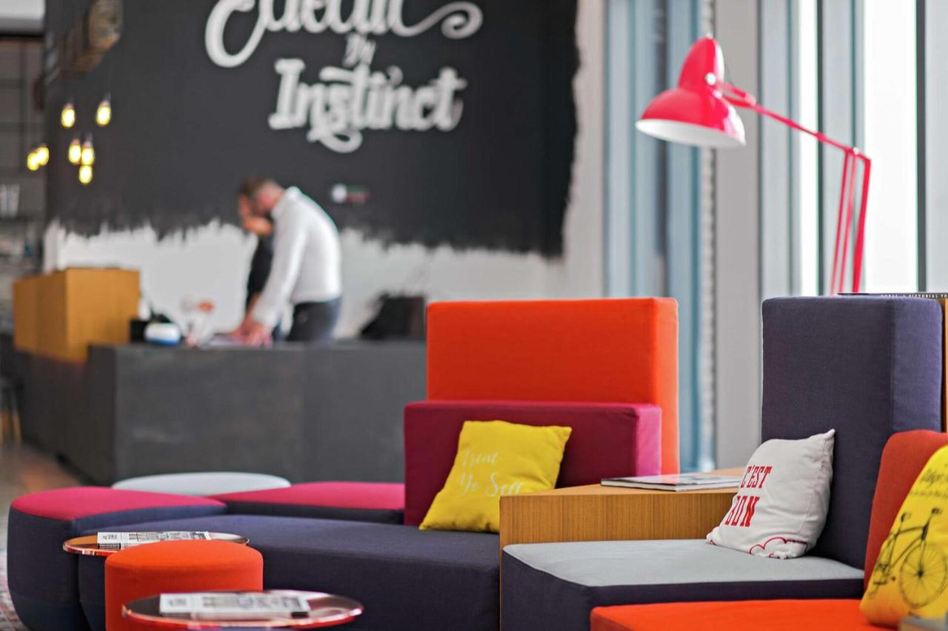 Hampton by Hilton Dubai Al Seef 10