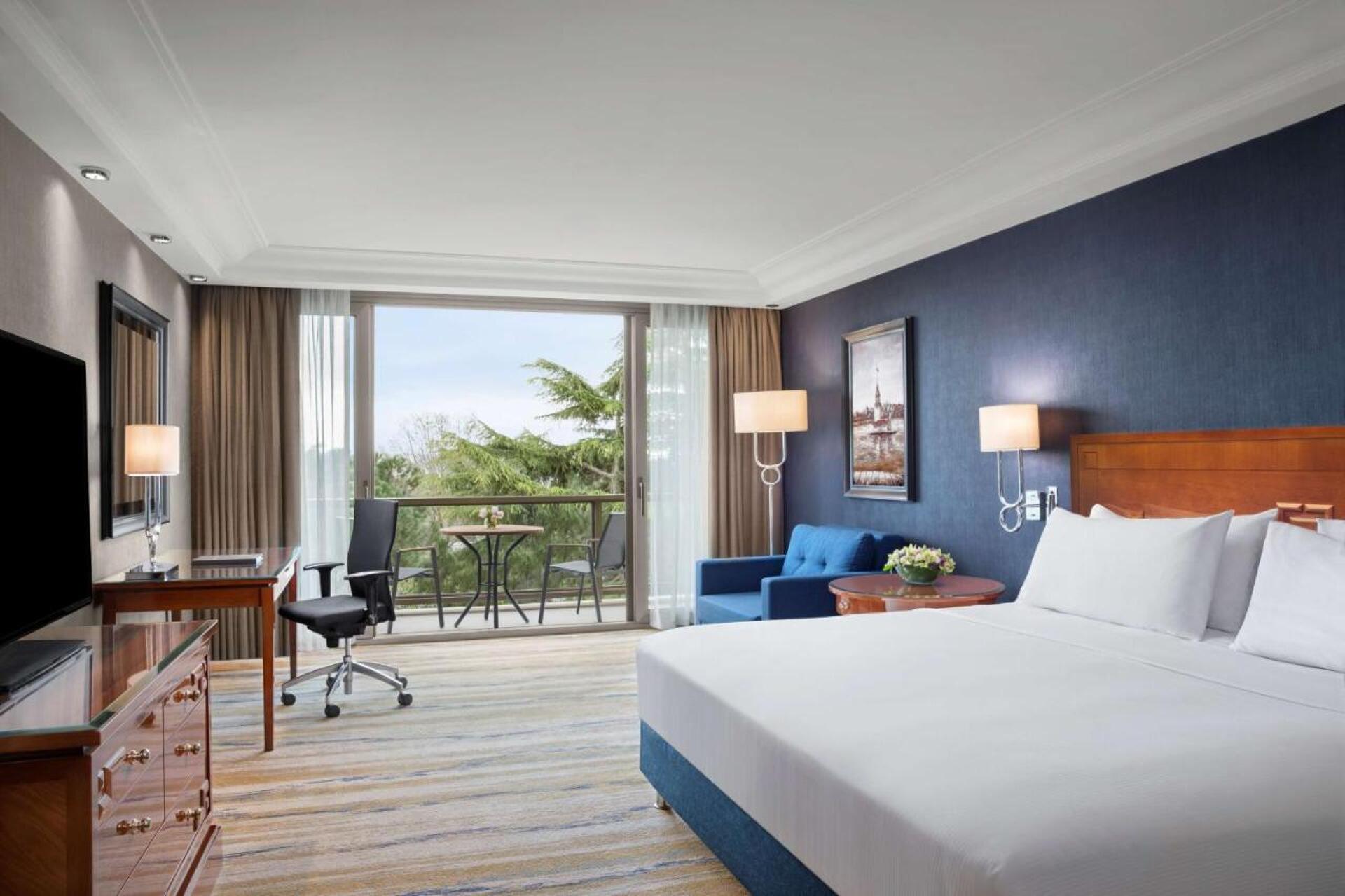Hilton Istanbul Bosphorus 5* 43