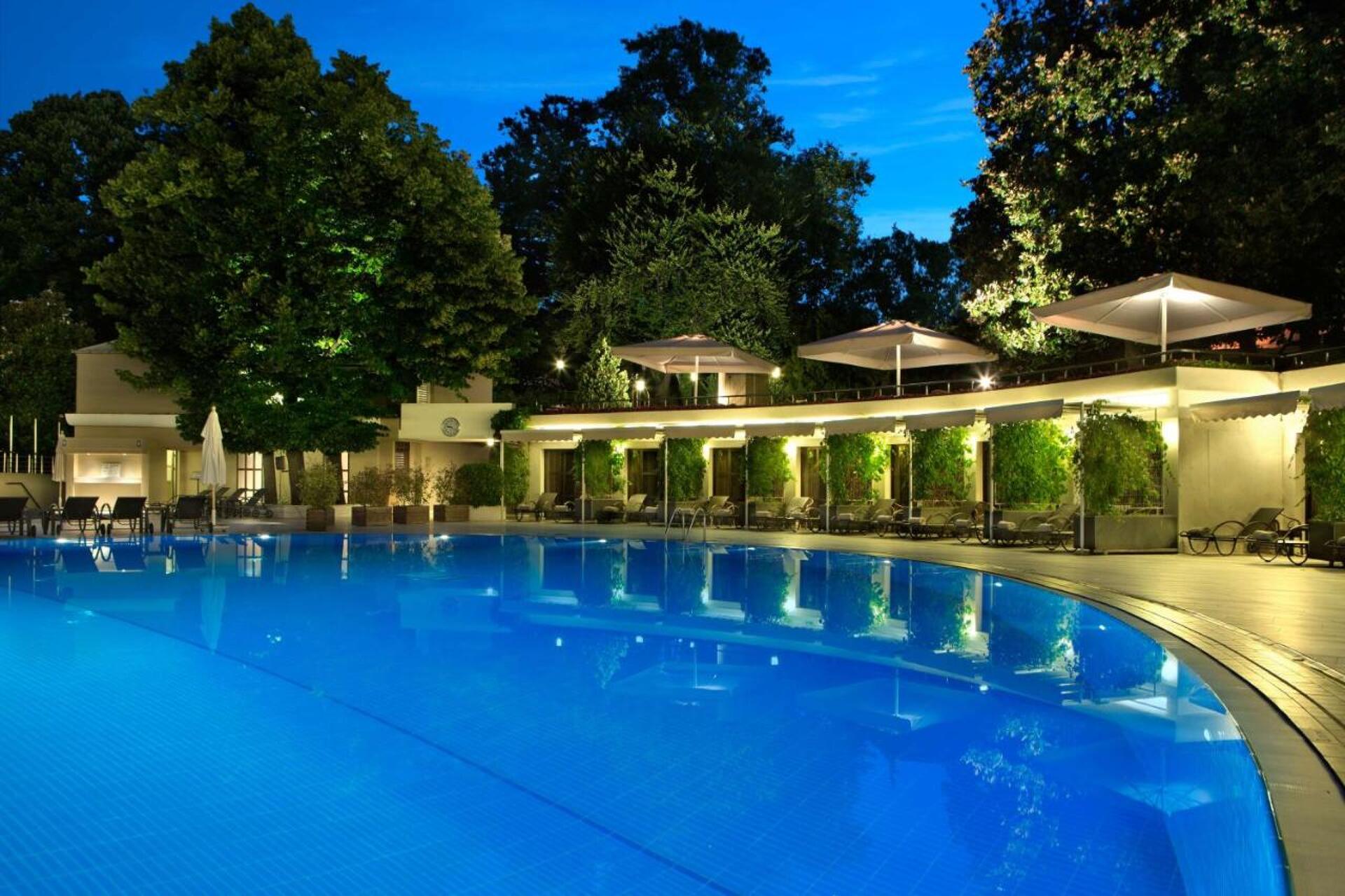 Hilton Istanbul Bosphorus 5* 15
