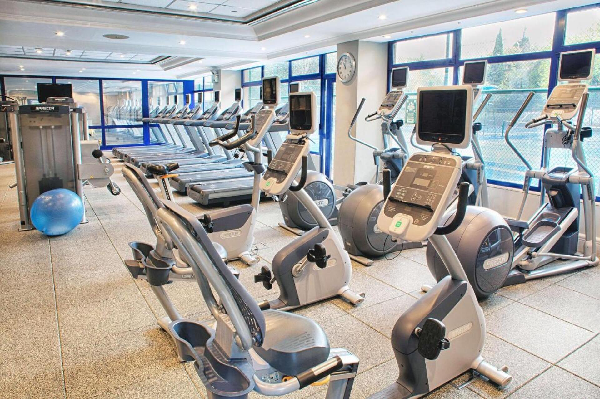 Hilton Istanbul Bosphorus 5* 36