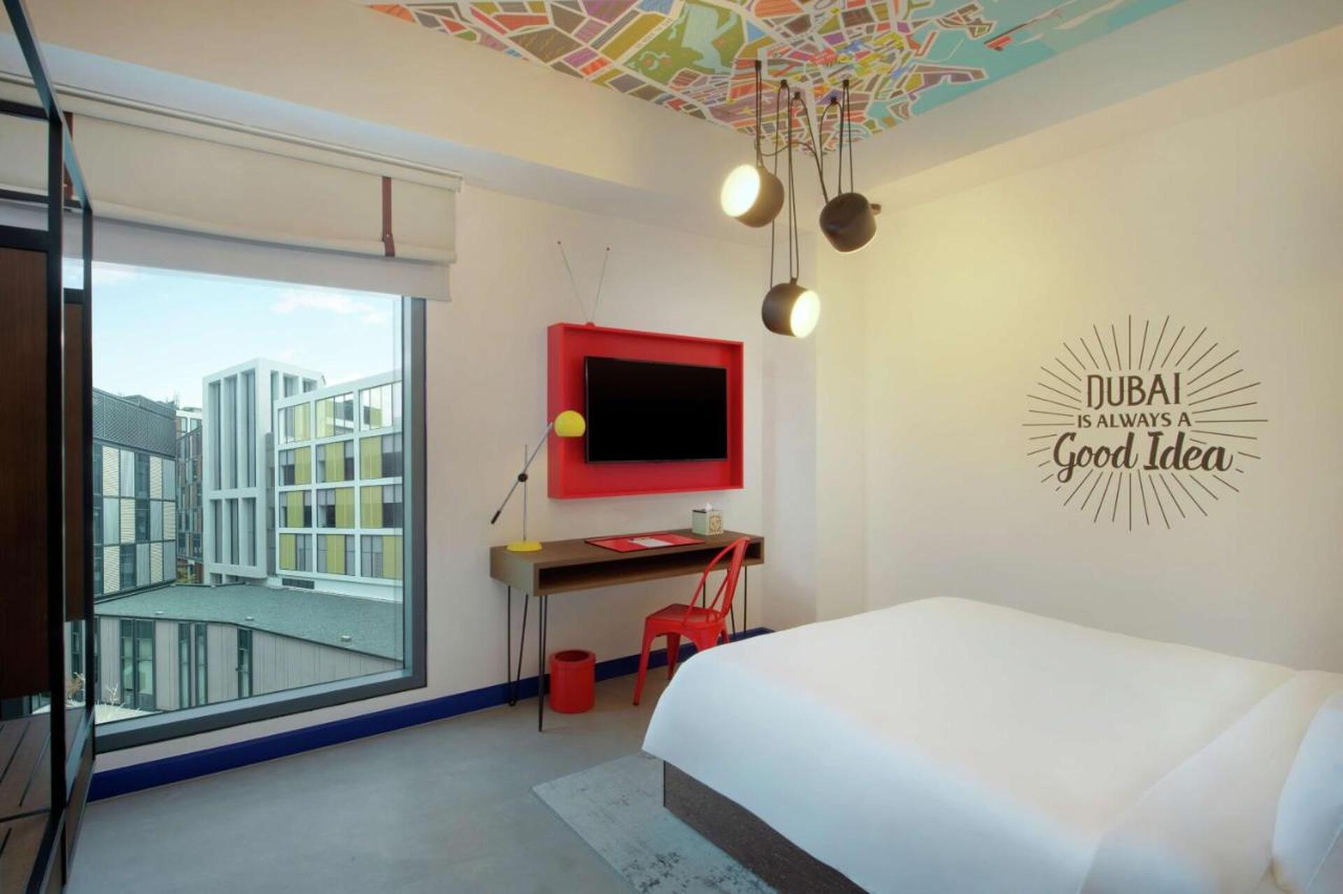 Hampton by Hilton Dubai Al Seef 24