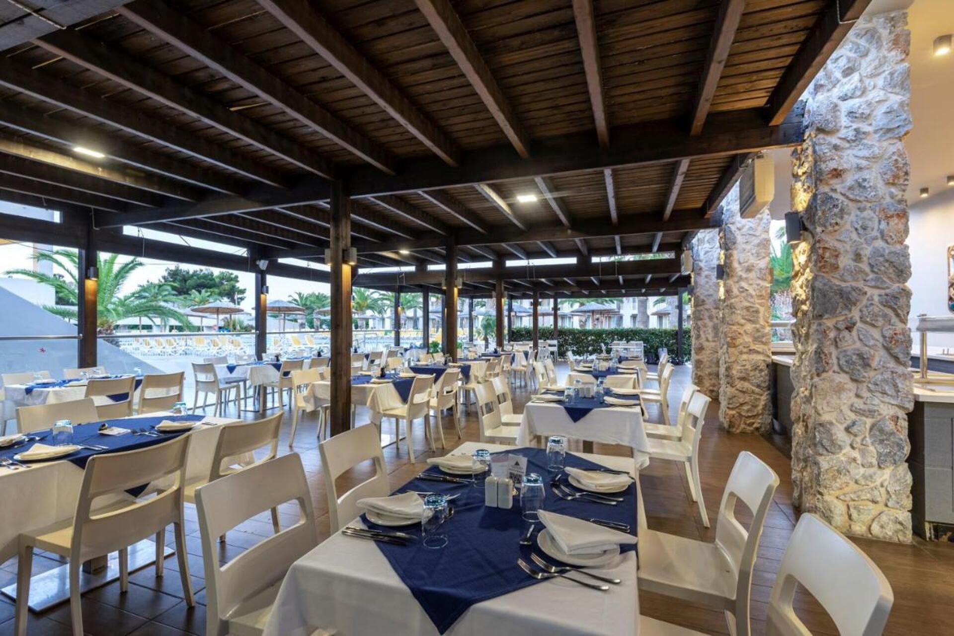 E-GEO Easy Living Resort 4* 20