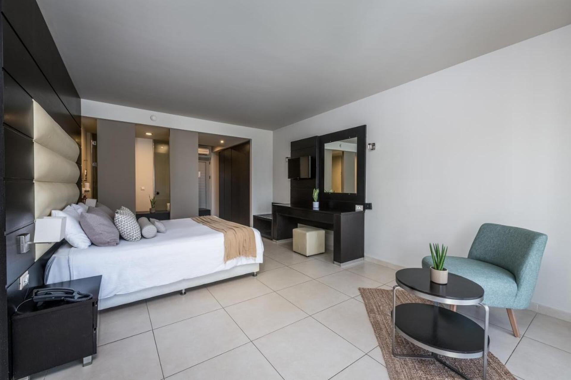 E-GEO Easy Living Resort 4* 37