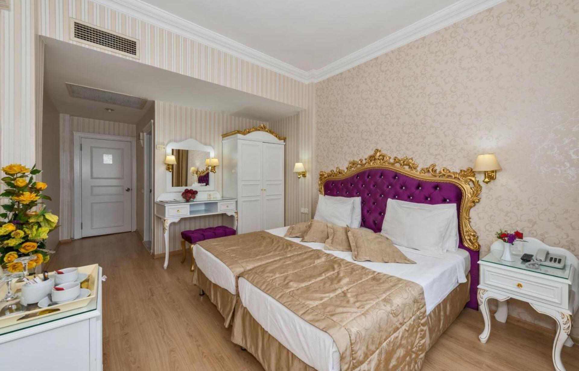 Santa Sophia Hotel 3* 6