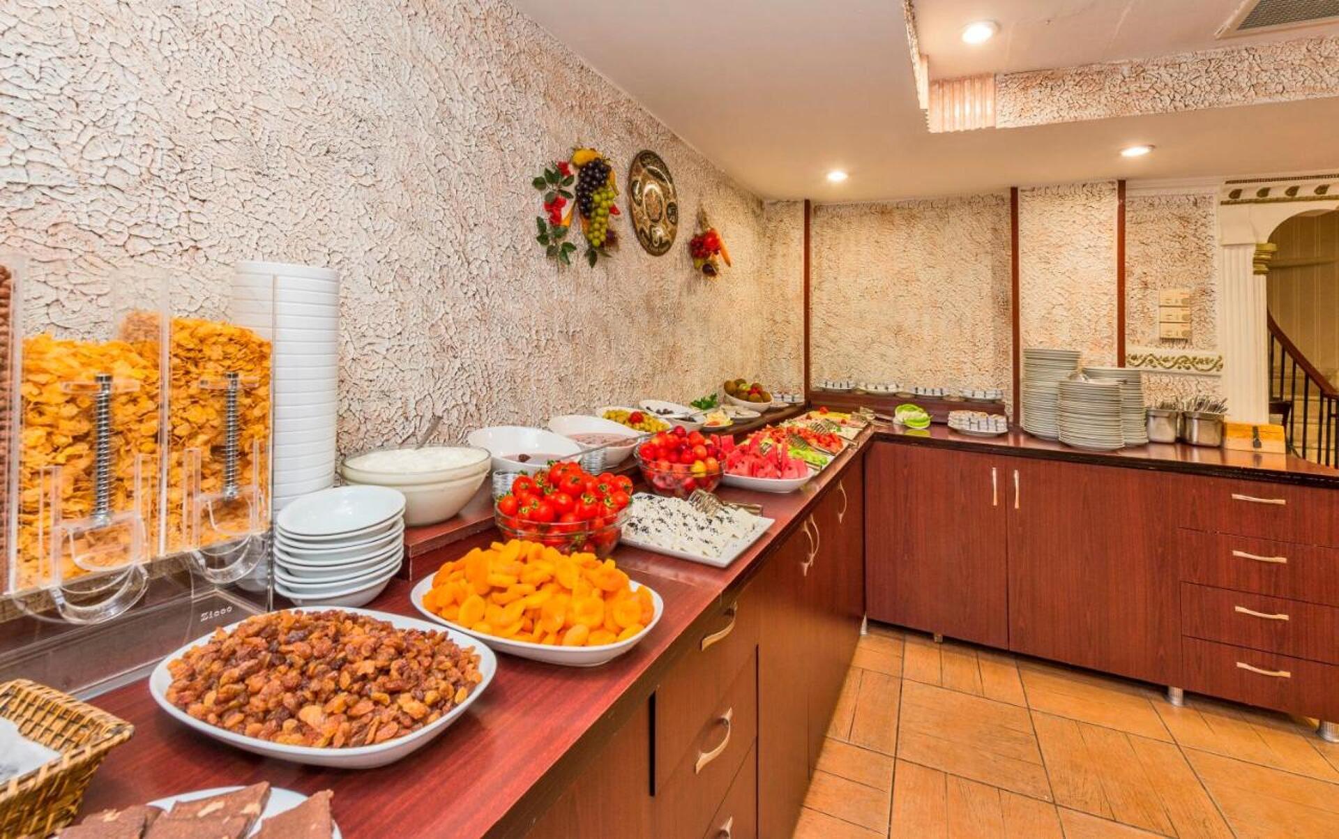 Santa Sophia Hotel 3* 29
