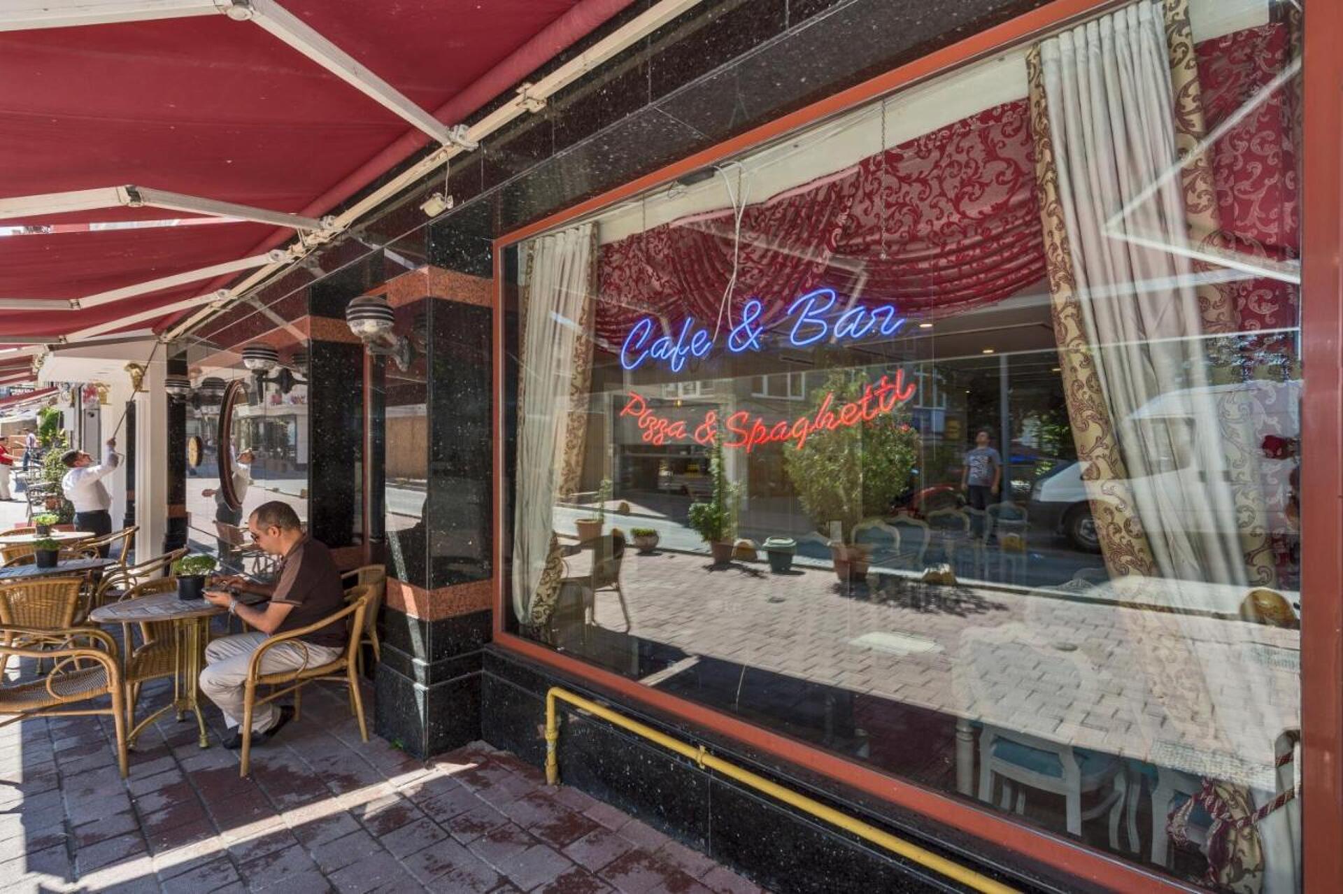 Santa Sophia Hotel 3* 26