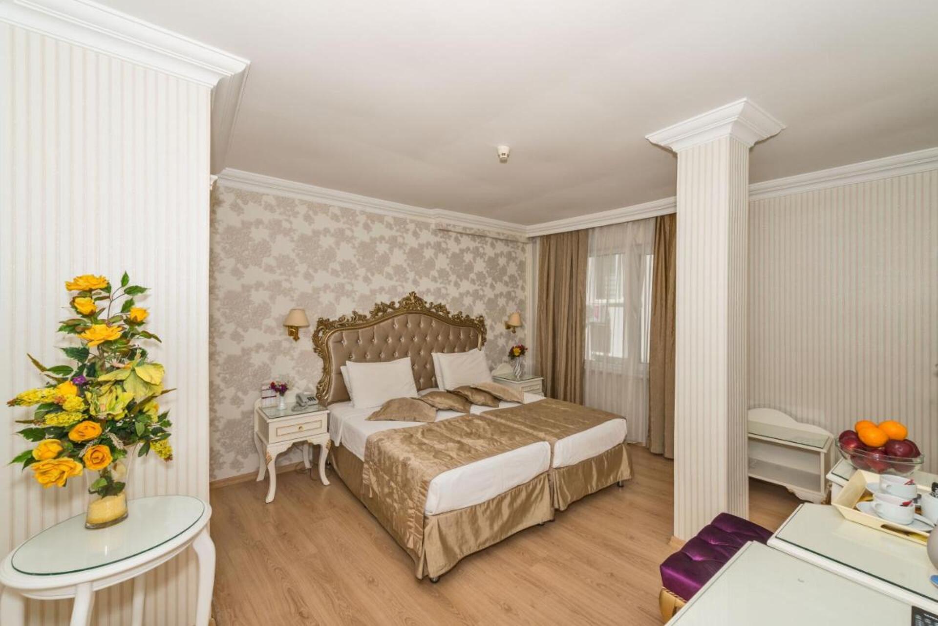 Santa Sophia Hotel 3* 16