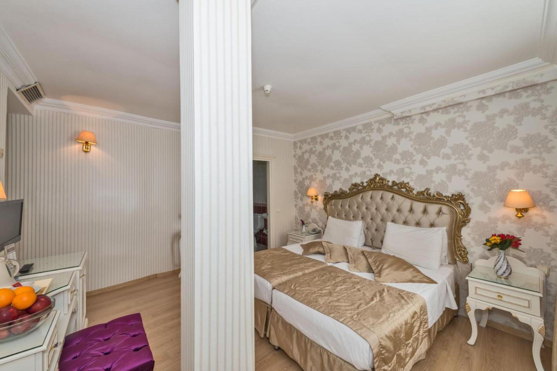 Santa Sophia Hotel 3* 10
