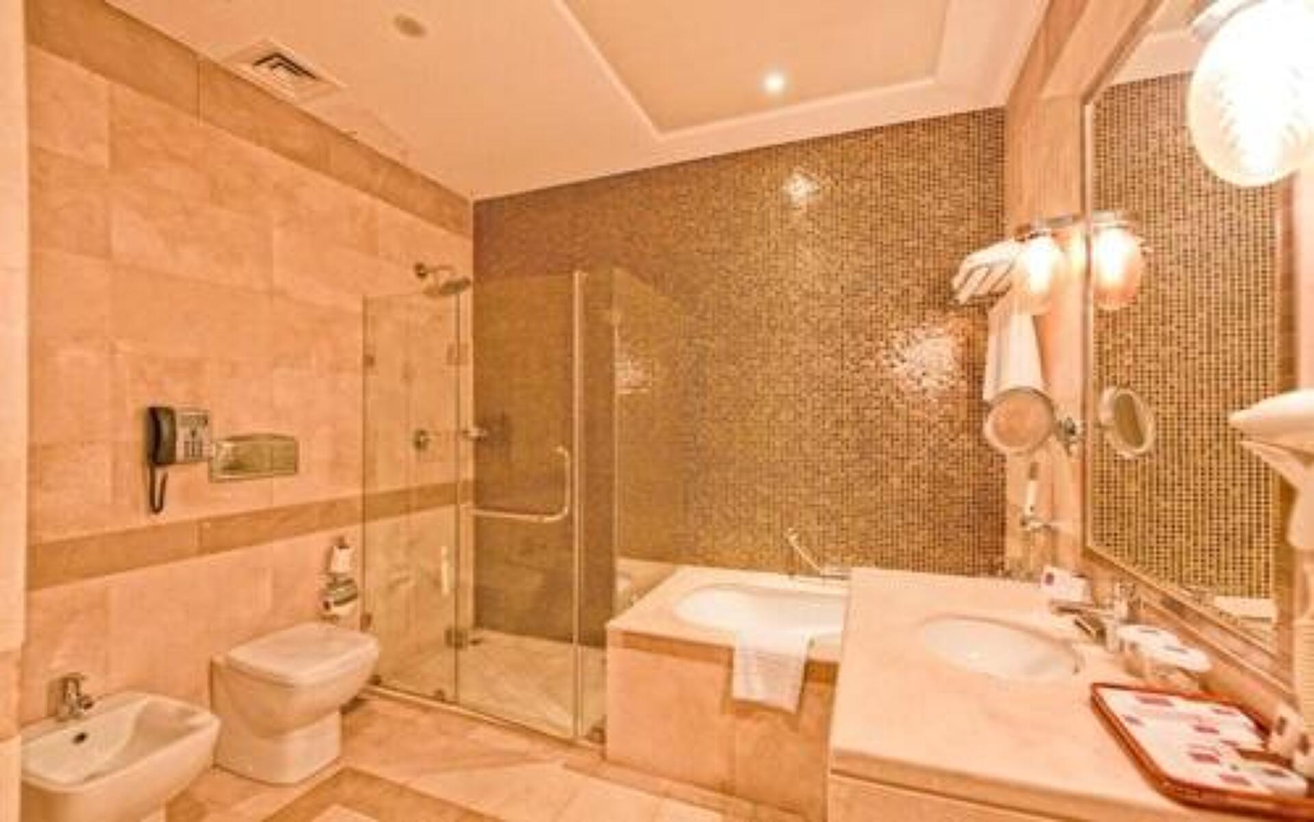Century Hotel Doha 4* 23